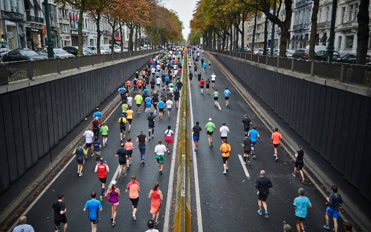 1280x800 Running Past 50: Mastering the Long