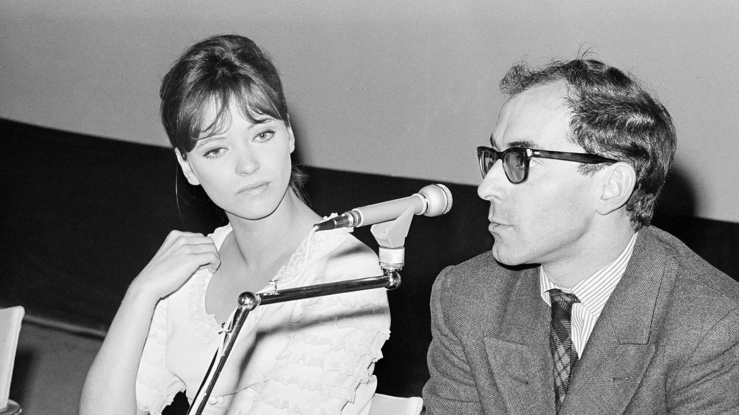 2560x1440 Anna Karina, the icon of French New