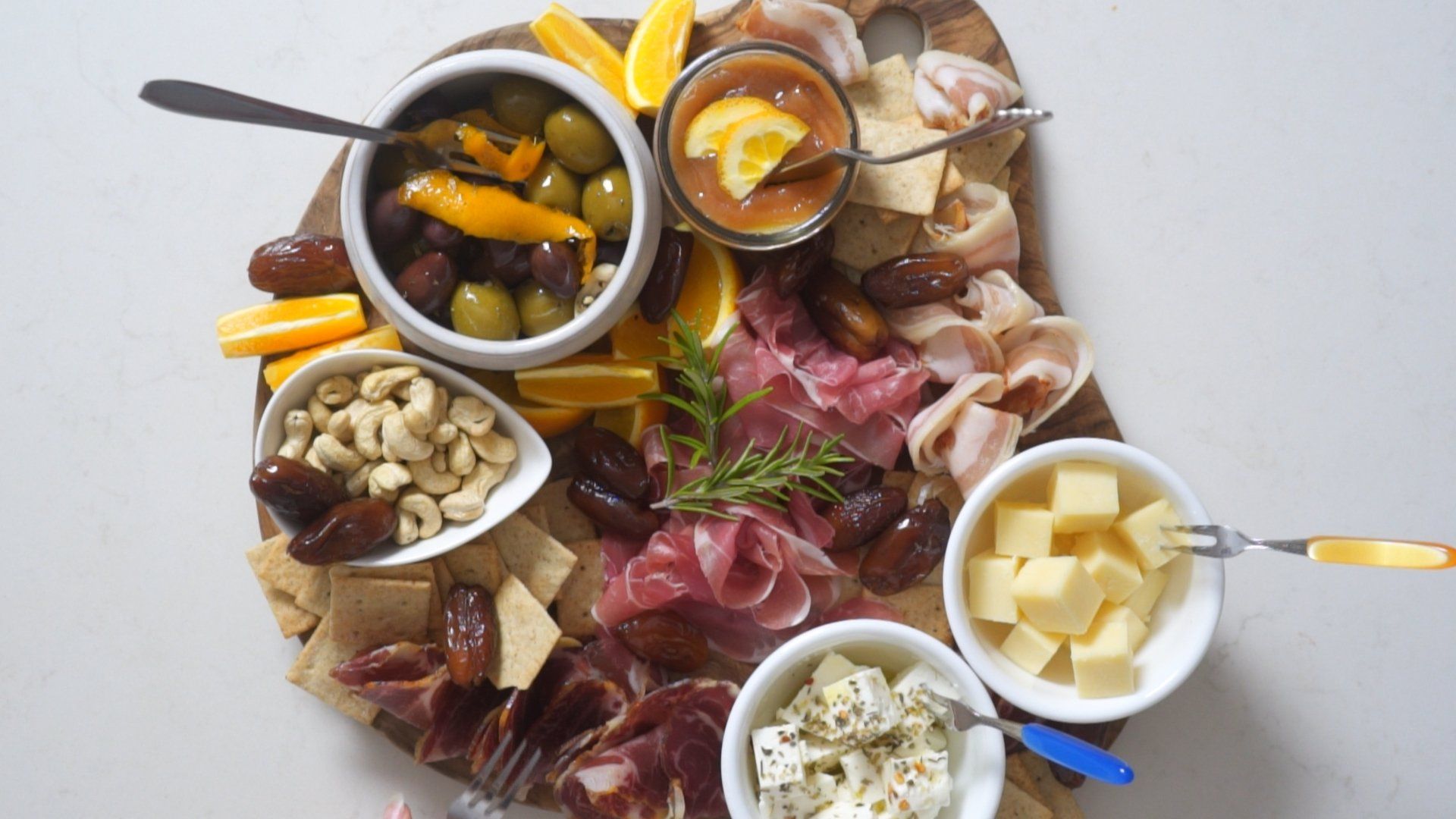 1920x1080 How to Make a Holiday Charcuterie Board
