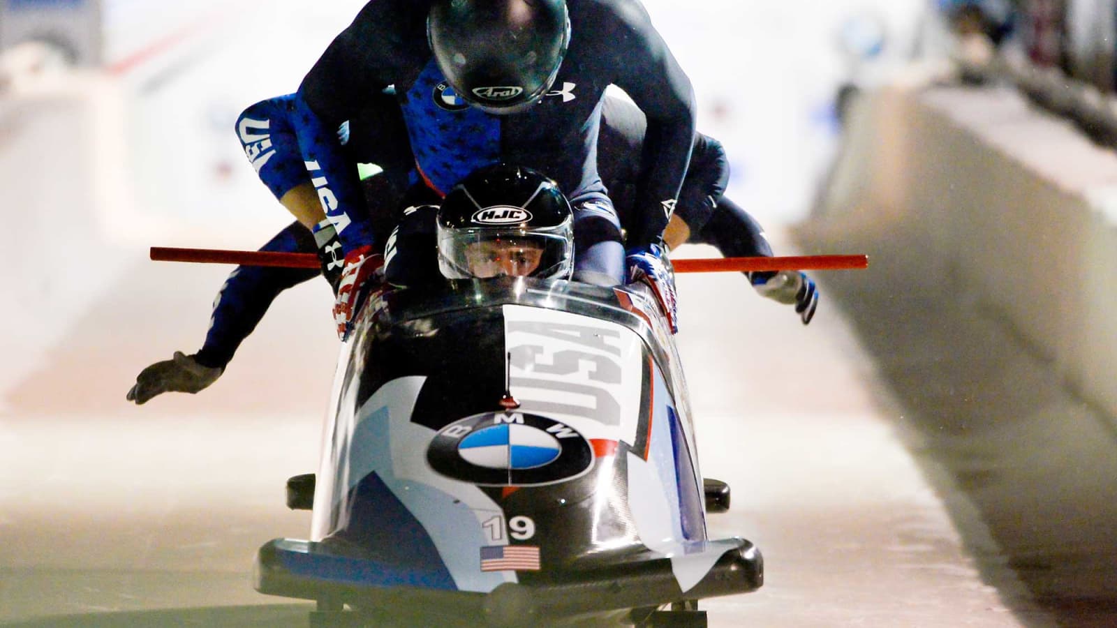 1600x900 USA bobsled team's sleds stuck