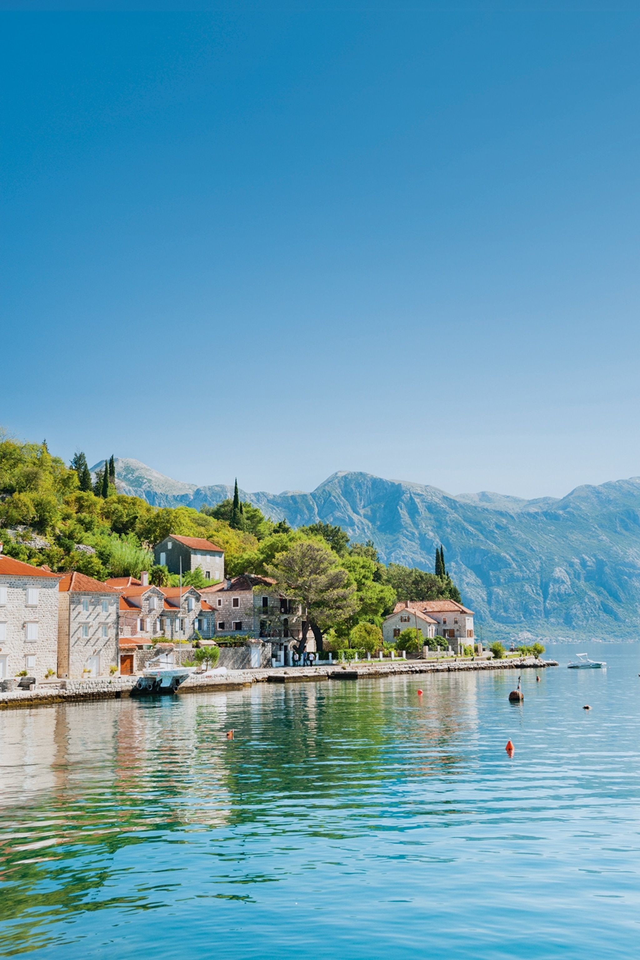2048x3072 Bay of Kotor