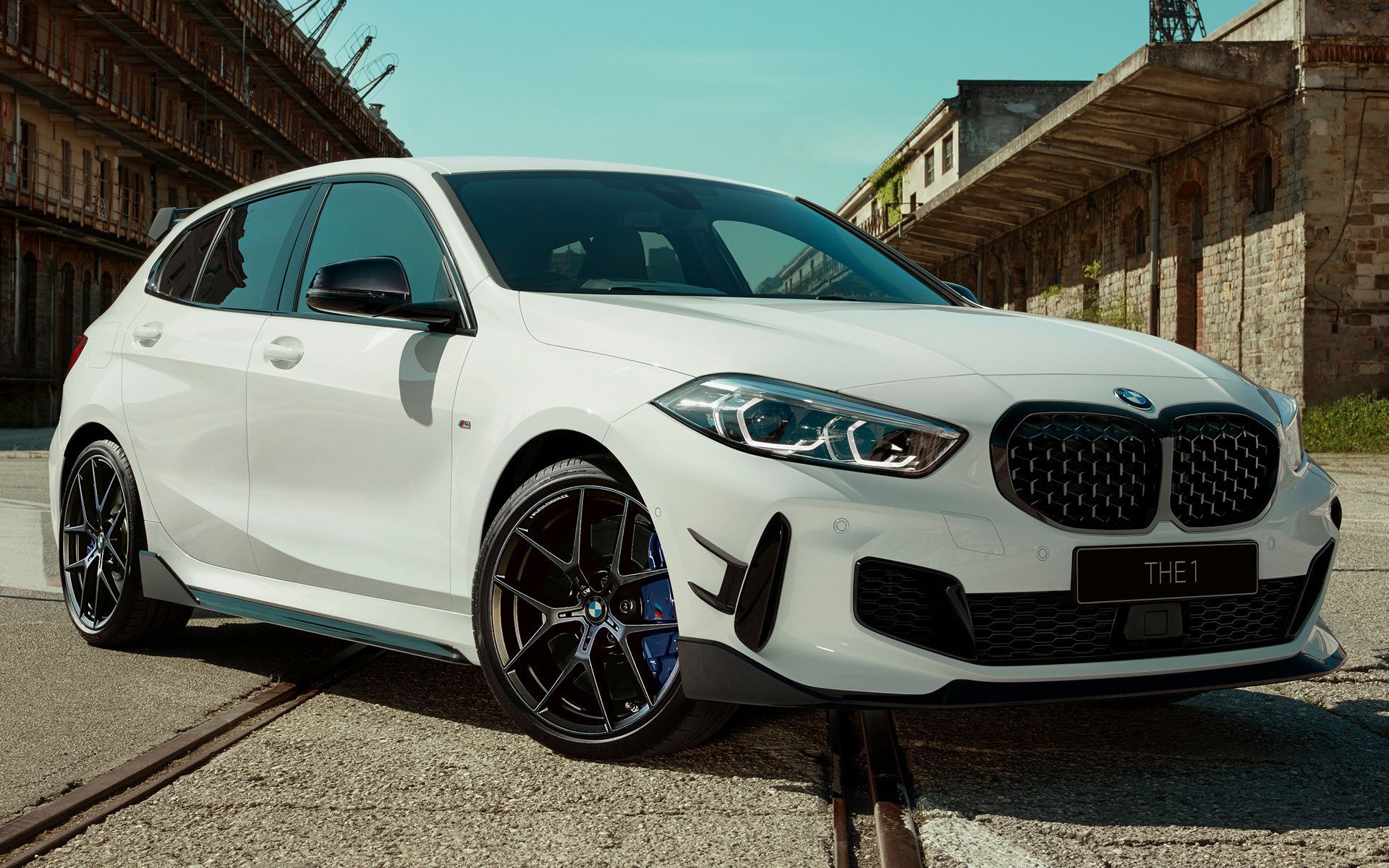 1920x1200 BMW M135i Street Racer JP