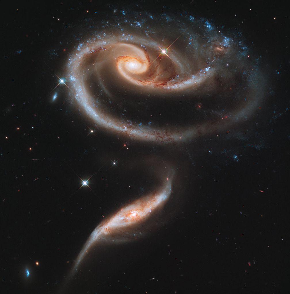 1008x1021 The 12 craziest Hubble picture of all time