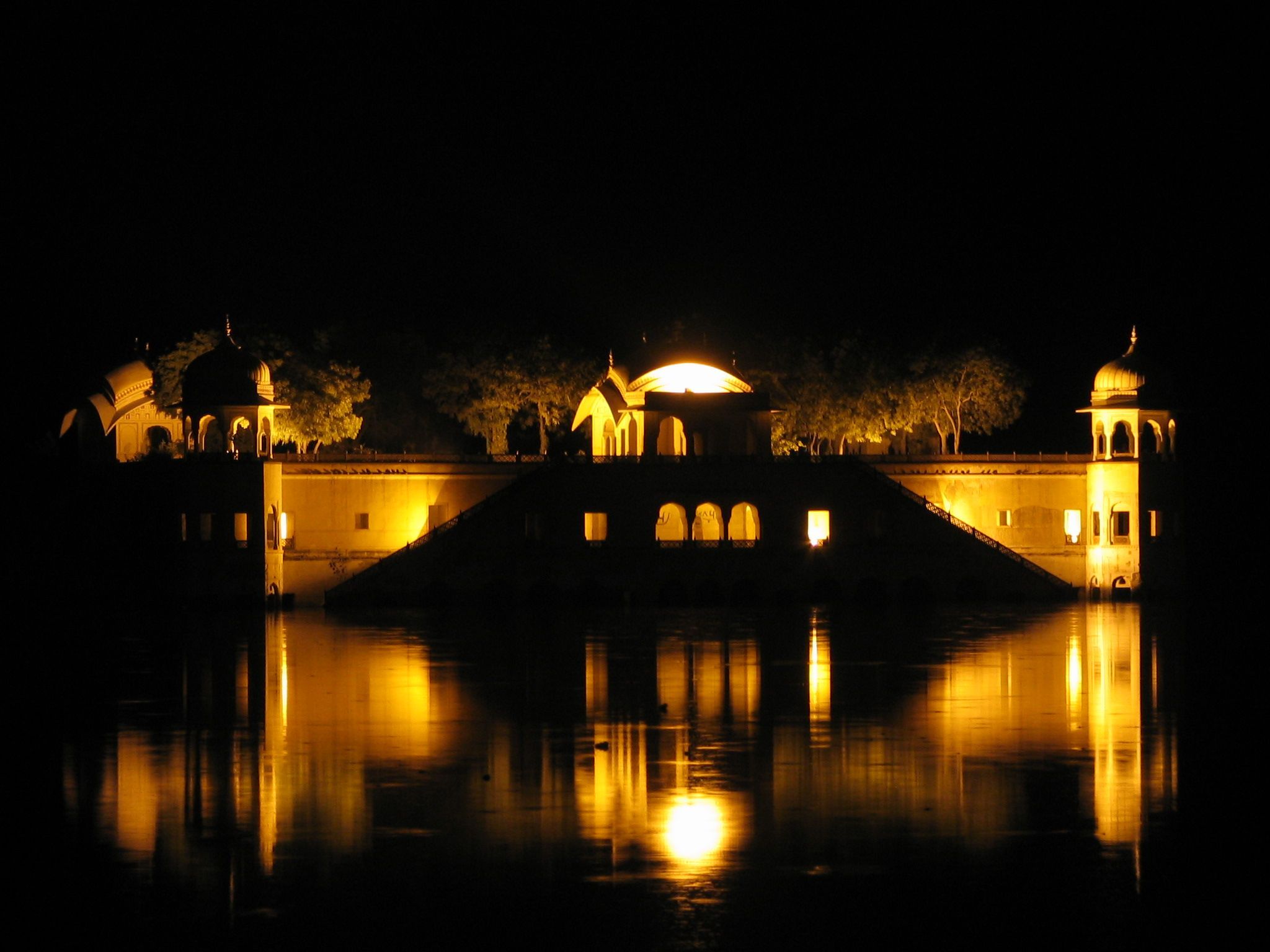 2048x1536 Jal Mahal