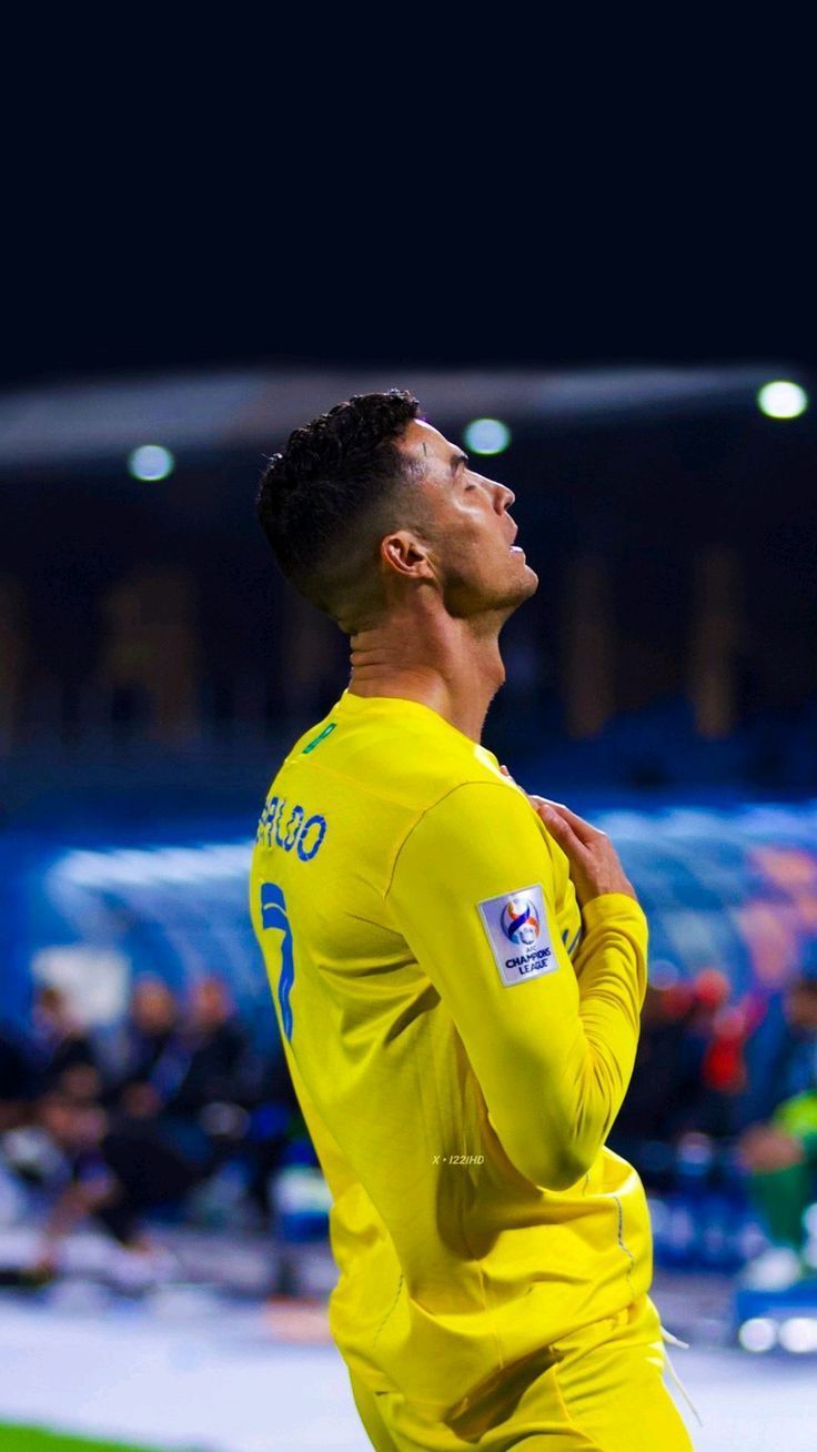 736x1308 Cristiano Ronaldo wallpaper
