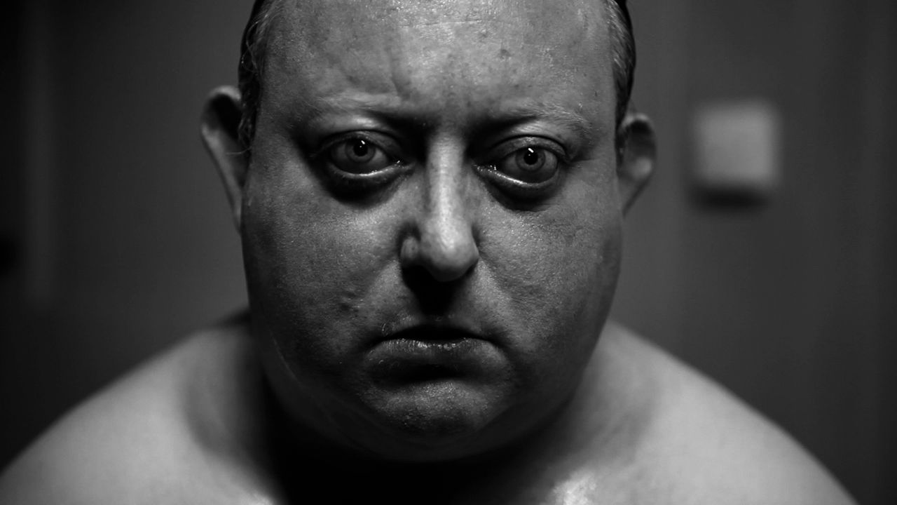 1280x720 Review. The Human Centipede 2 Full