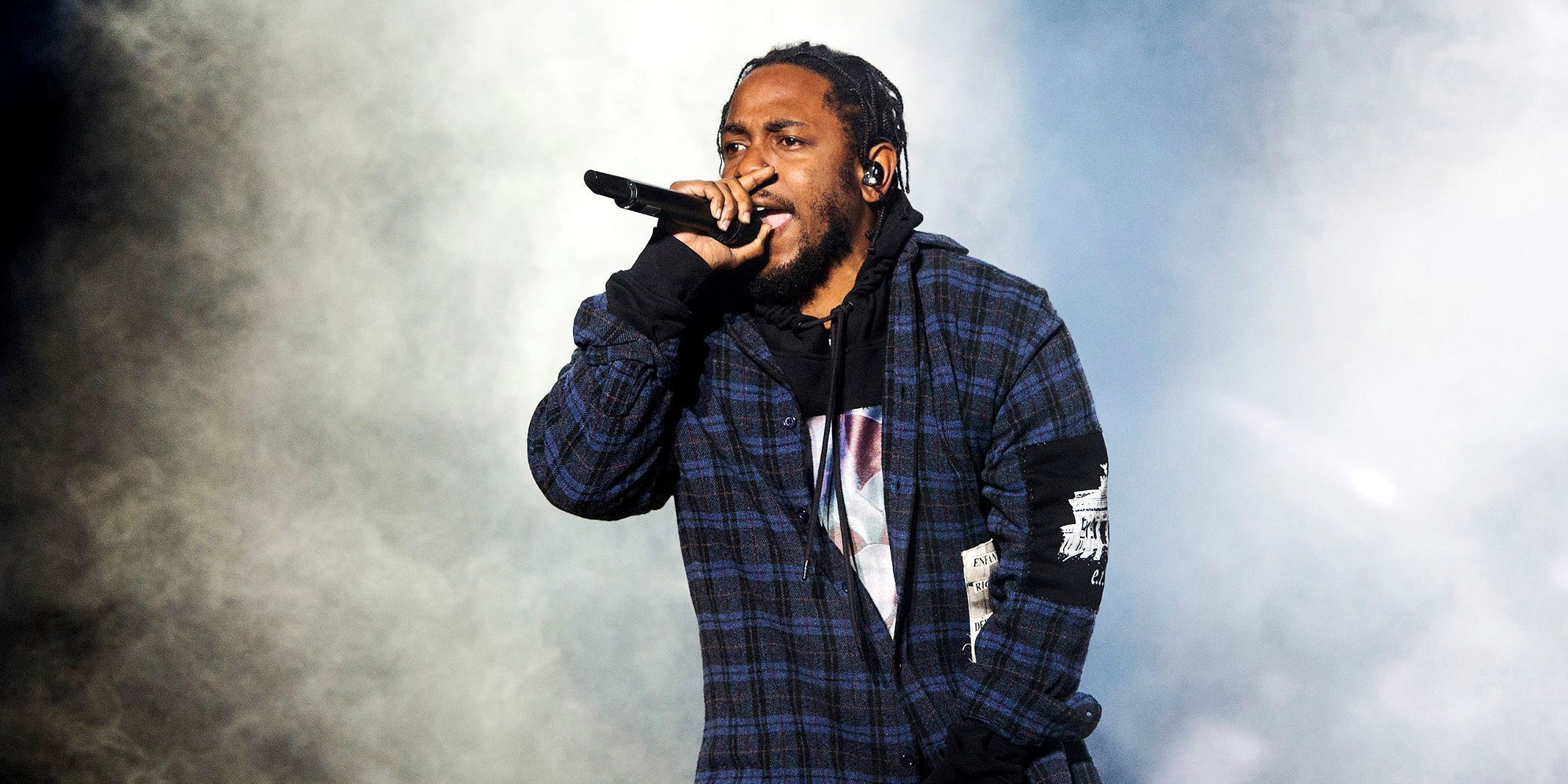 2137x1068 Kendrick Lamar HD Performance Wallpaperx1068