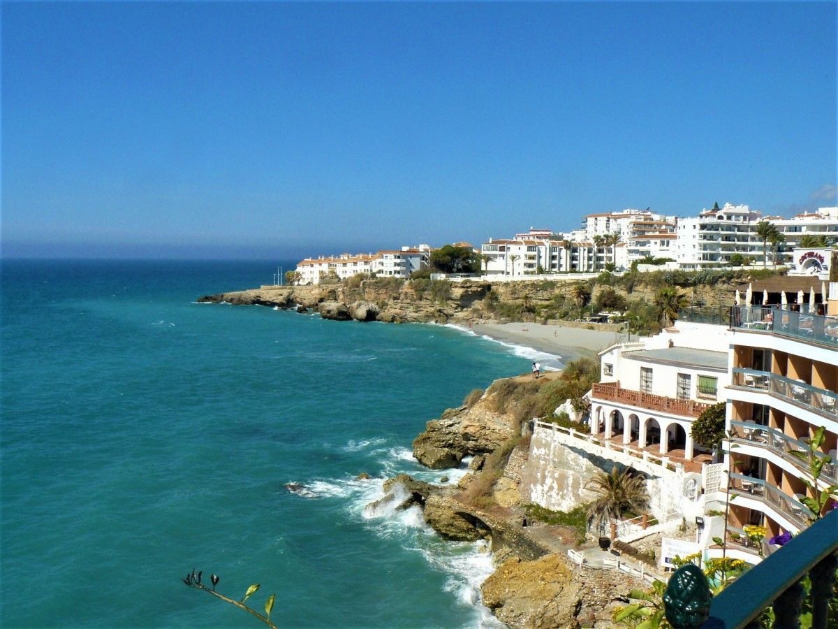 1200x900 Nerja in a nutshell