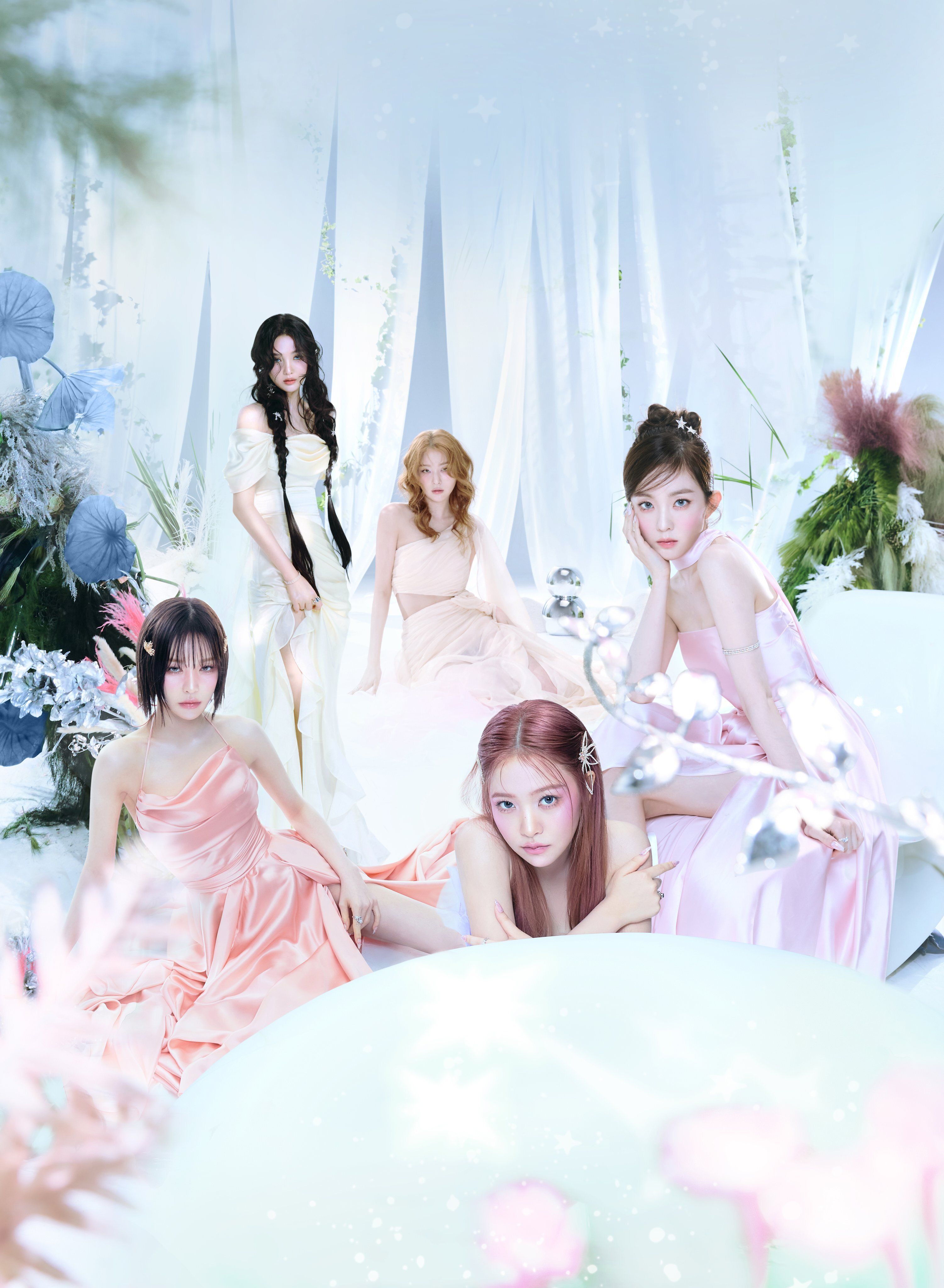 3002x4096 Red Velvet Stun as Goddesses in Cosmic