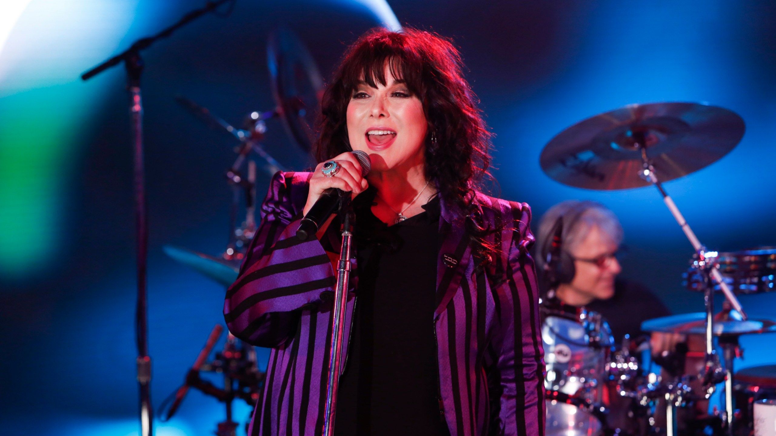 2560x1440 Ann Wilson of Heart to perform in Albany