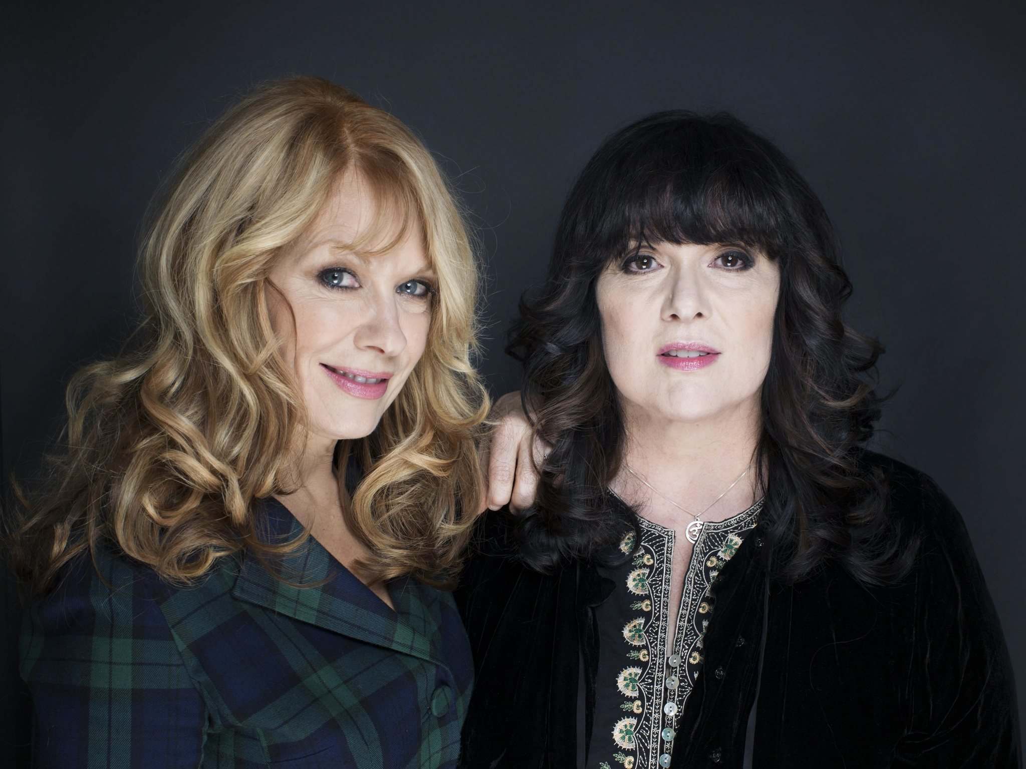 2048x1536 Ann Wilson Wallpaper