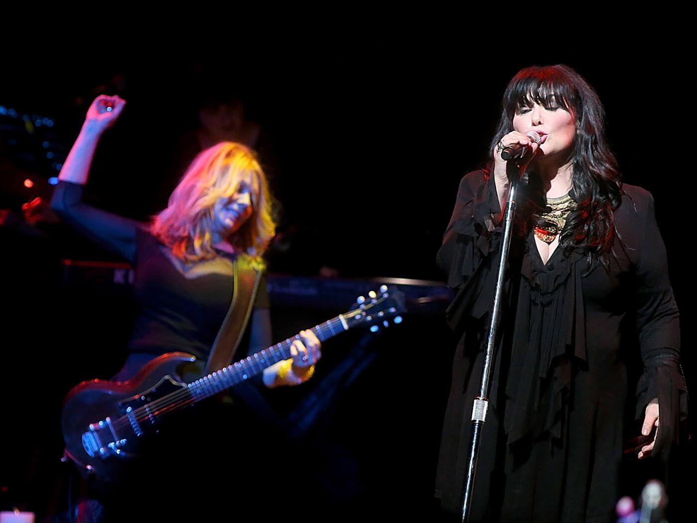 1400x1050 Carrie Brownstein is writing a Heart biopic