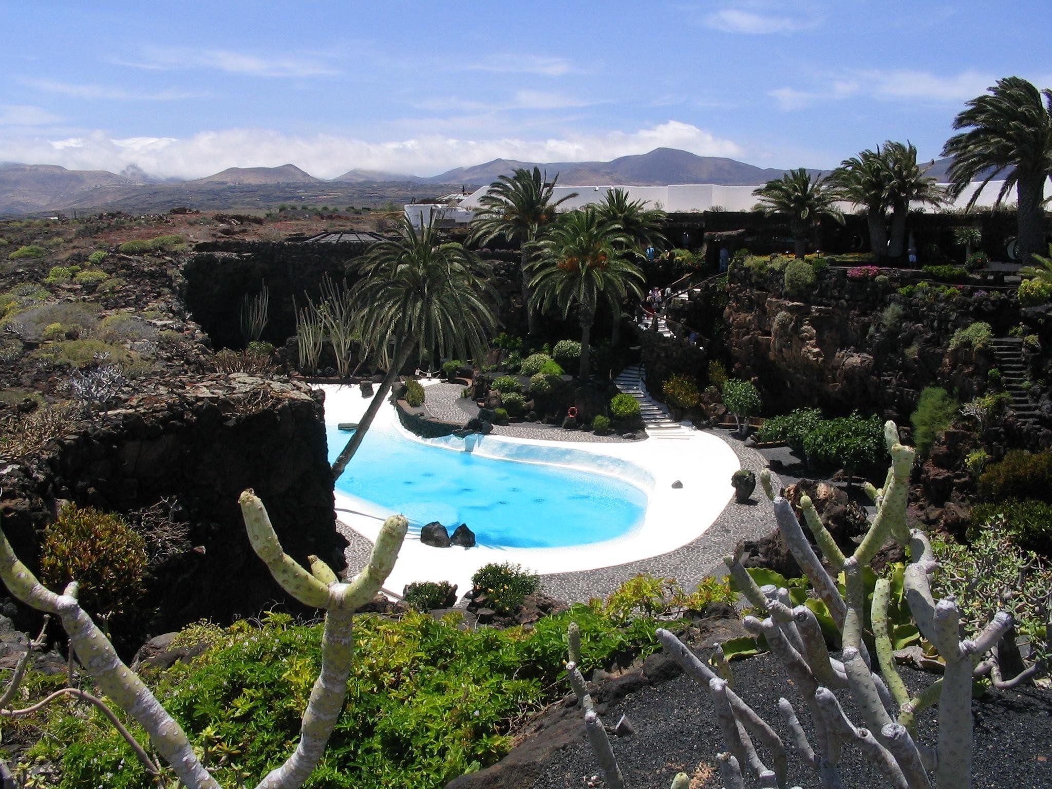 2048x1536 forests, Deserts, Lanzarote, Manrique, Poolside Wallpaper