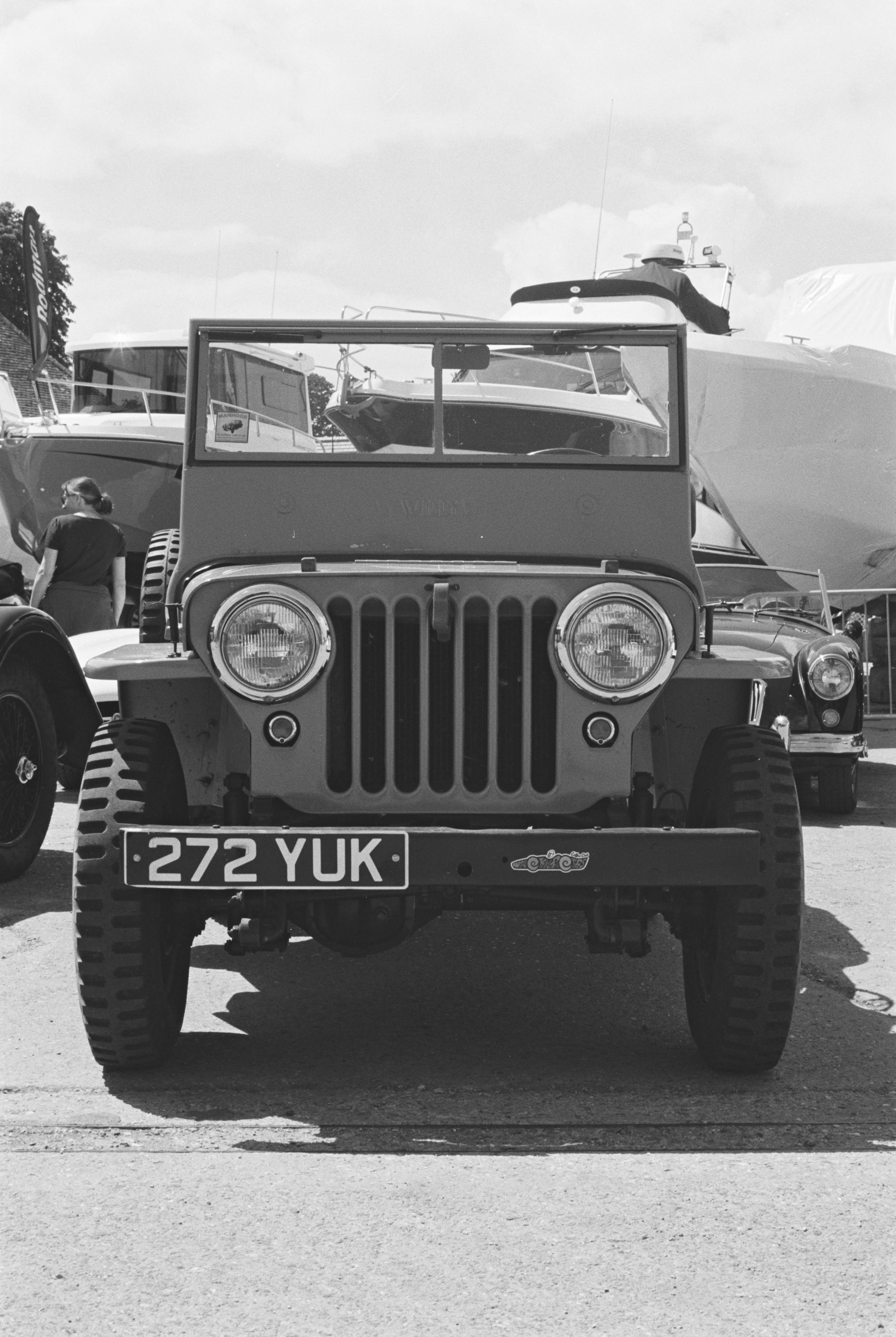 3274x4885 Old Jeep Photo, Download The BEST Free