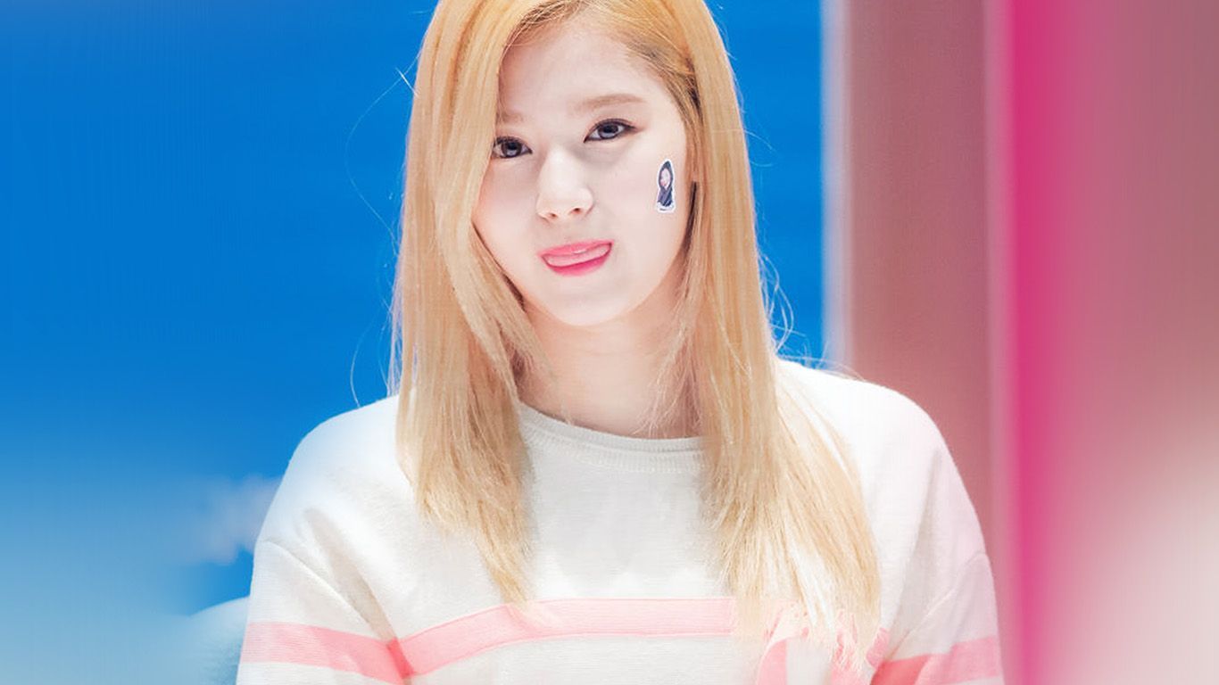1366x768 Sana Twice Girl Kpop Group Cute