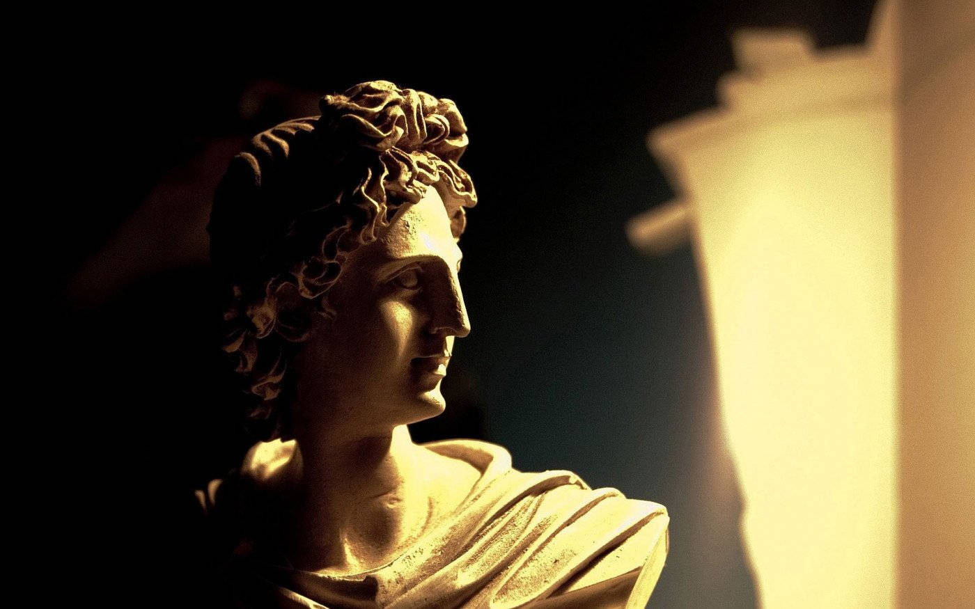 1400x875 Greek Statue Wallpaper