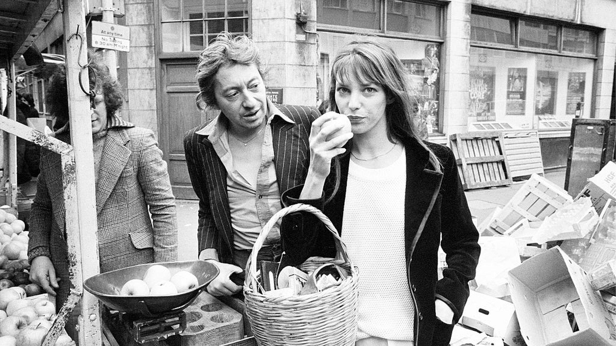 2048x1152 Jane Birkin: Artist and style icon's