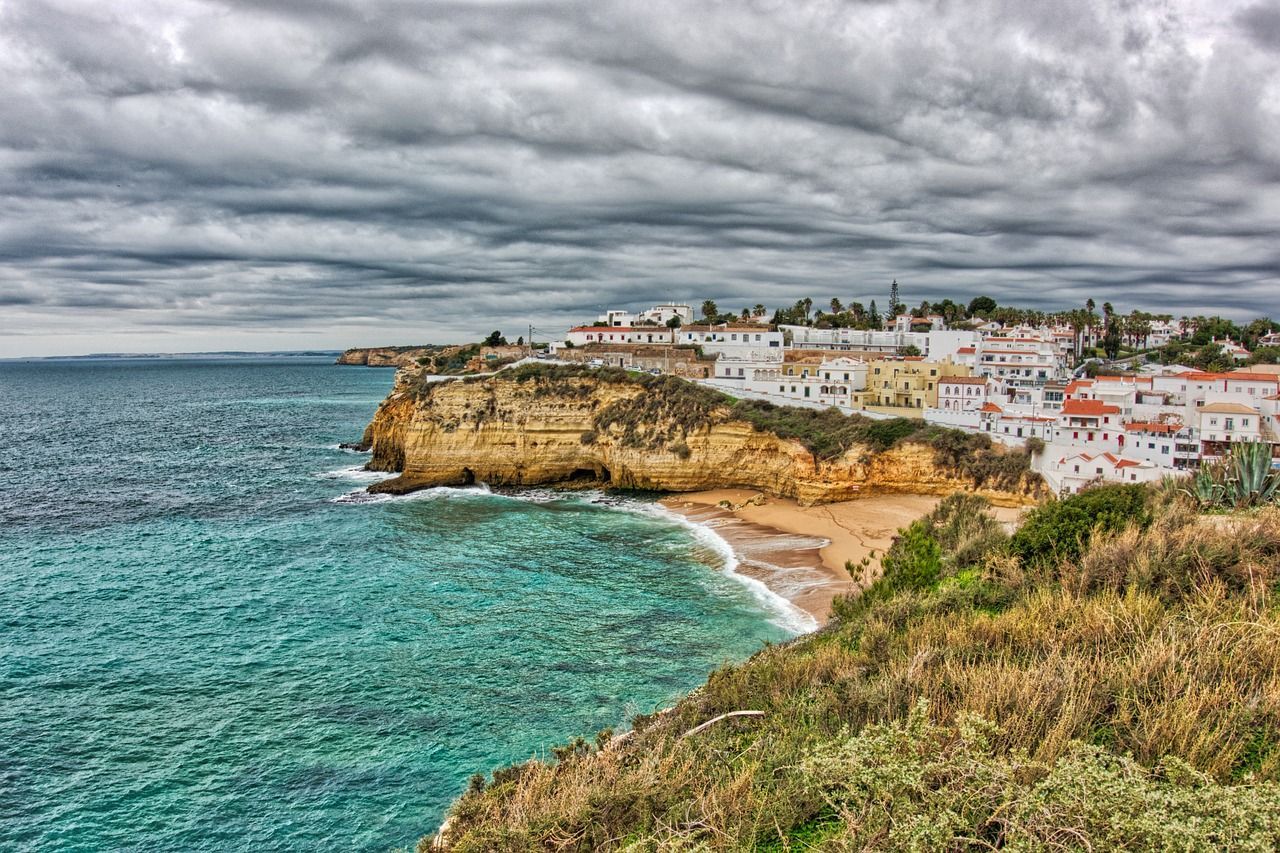 1280x853 Portugal Carvoeiro Beach photo