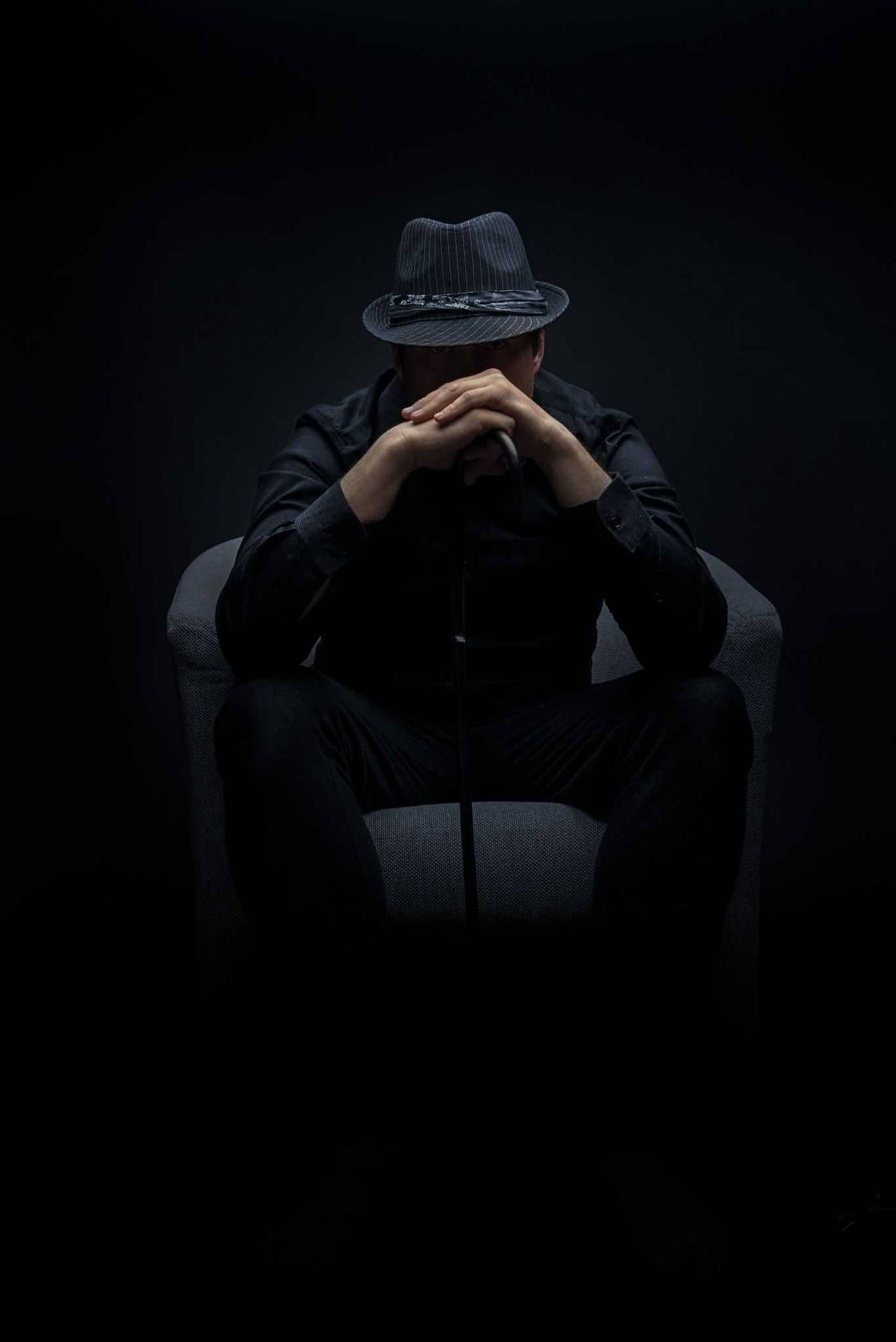 1282x1920 Download free Sitting Mafia Boss With