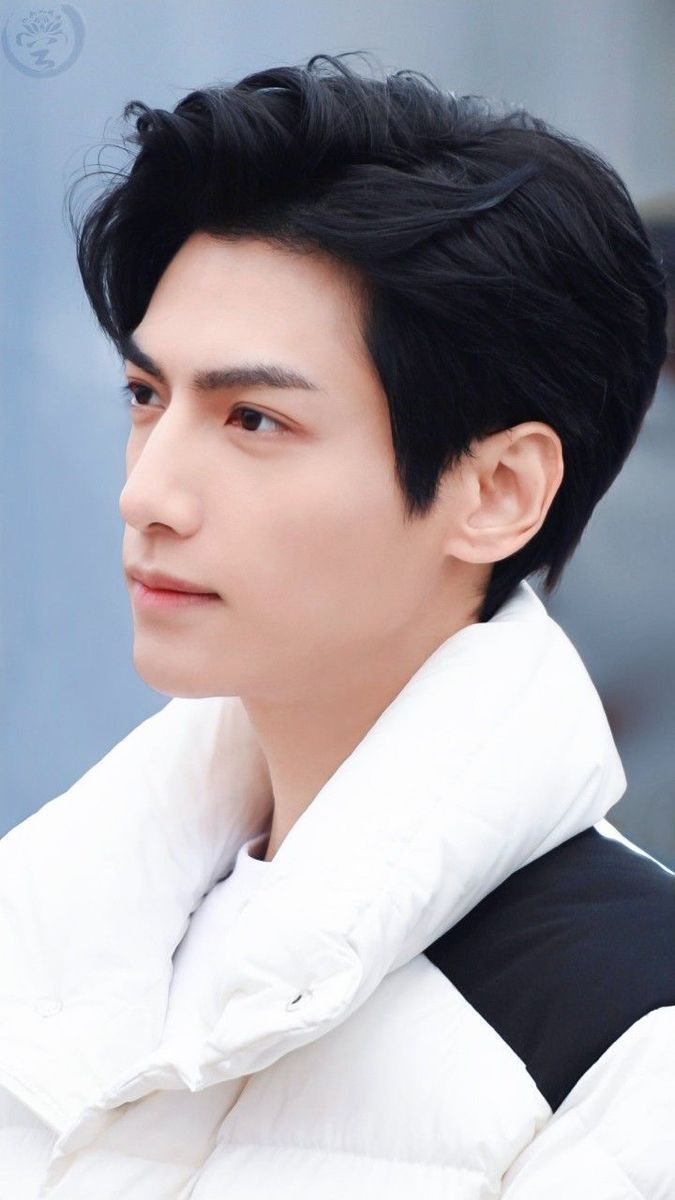 675x1200 Luo YunXi