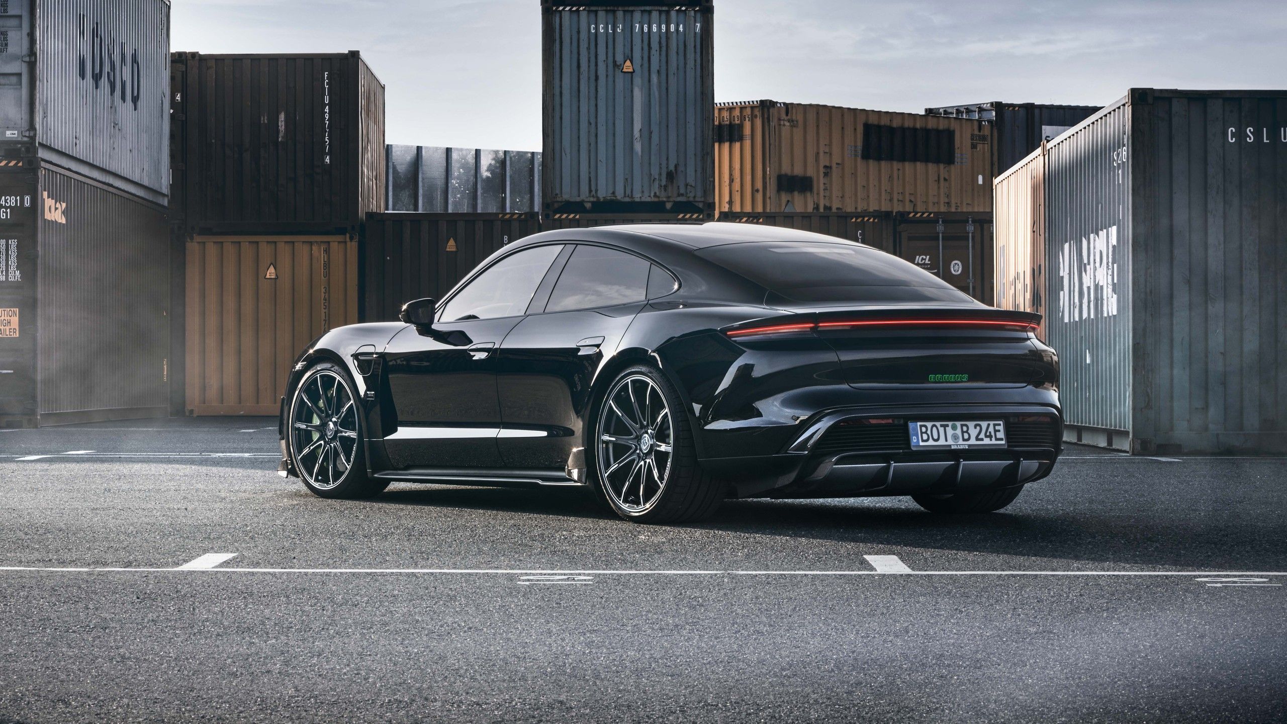 2560x1440 Brabus Porsche Taycan Turbo S 20223 5K