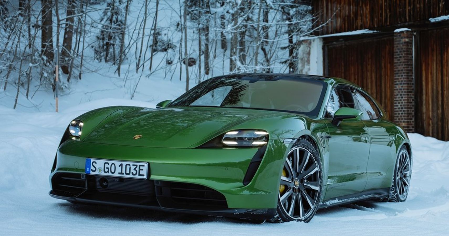 1710x900 Porsche Taycan Turbo S Sport Turismo