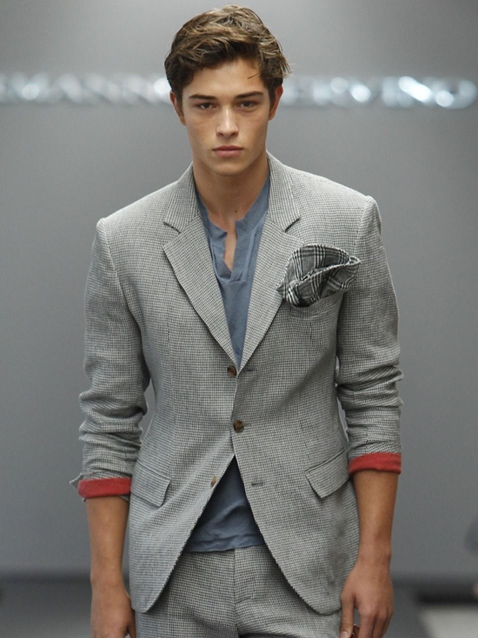 960x1280 Francisco Lachowski: Photo