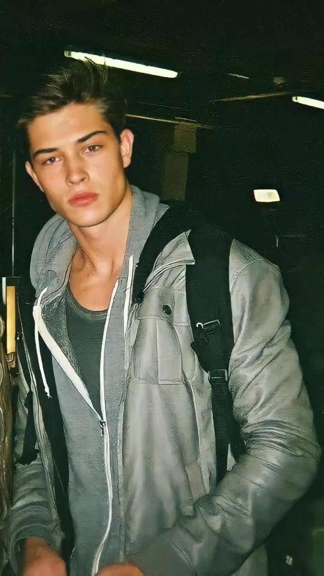 1080x1920 Those are some nice cheek bones