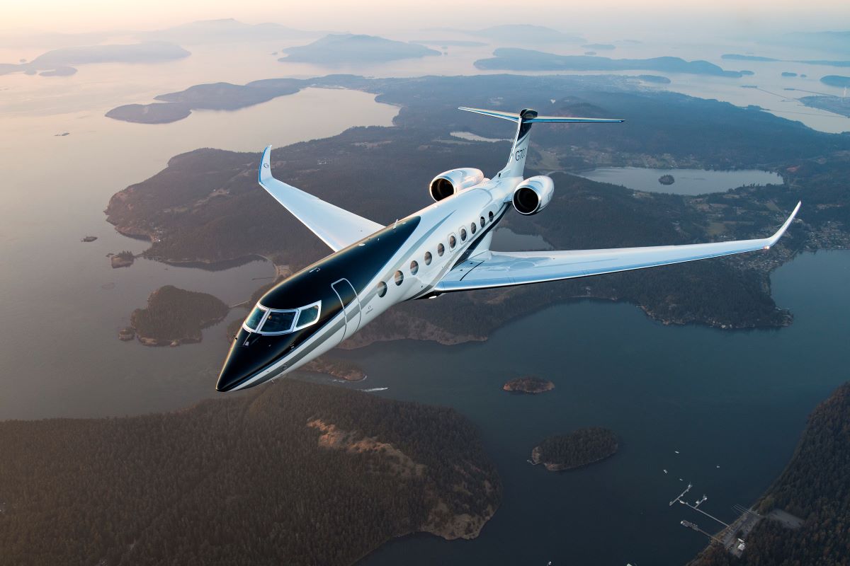 1200x800 exhibit G G500 at Dubai Airshow