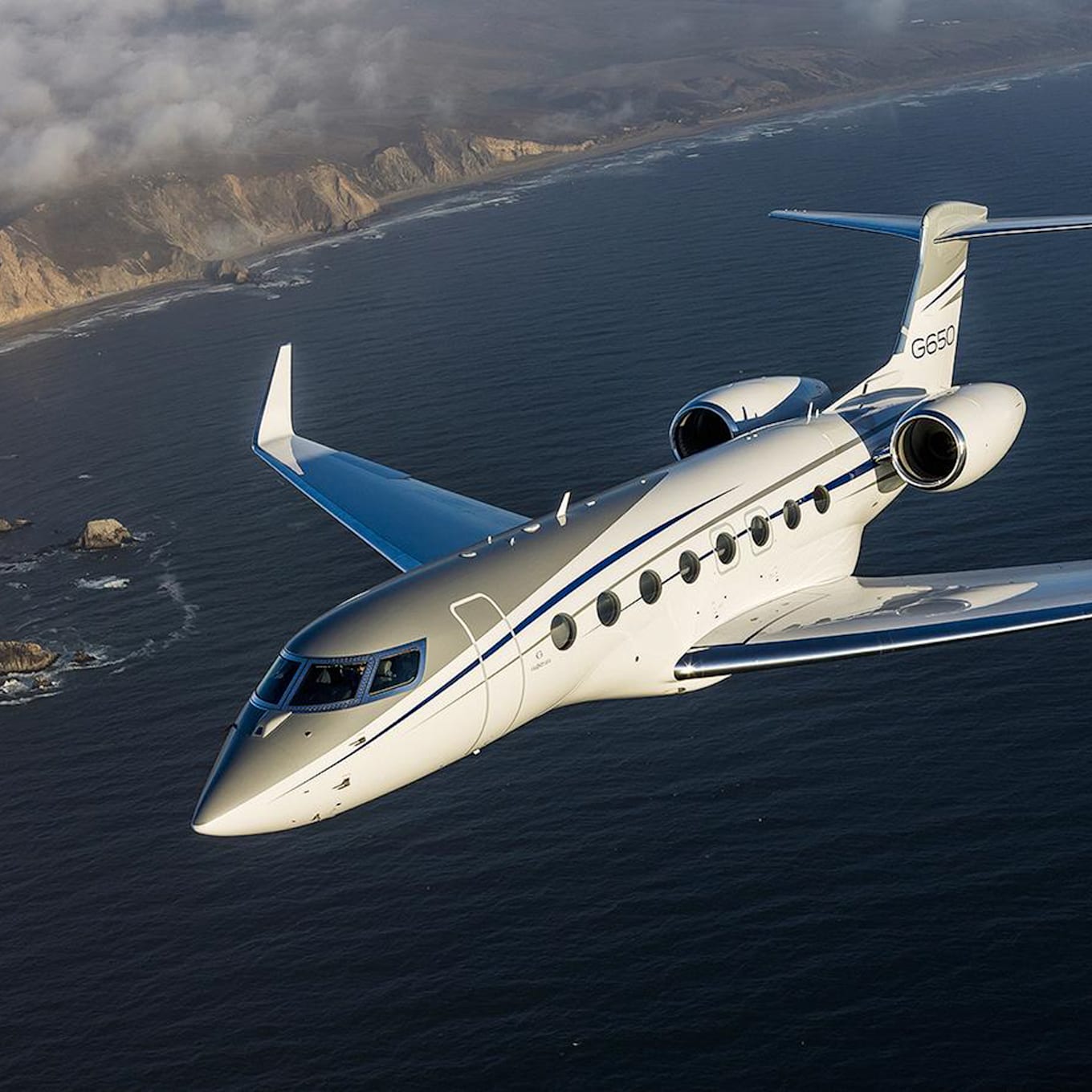 1360x1360 What You Need to Know About Flying Private