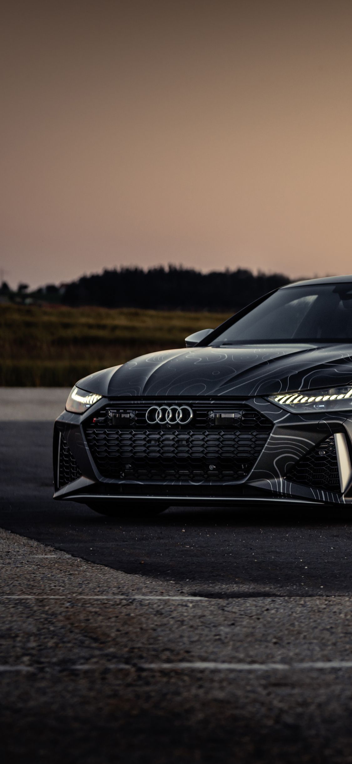 1125x2436 8k Black Box Richter Audi RS