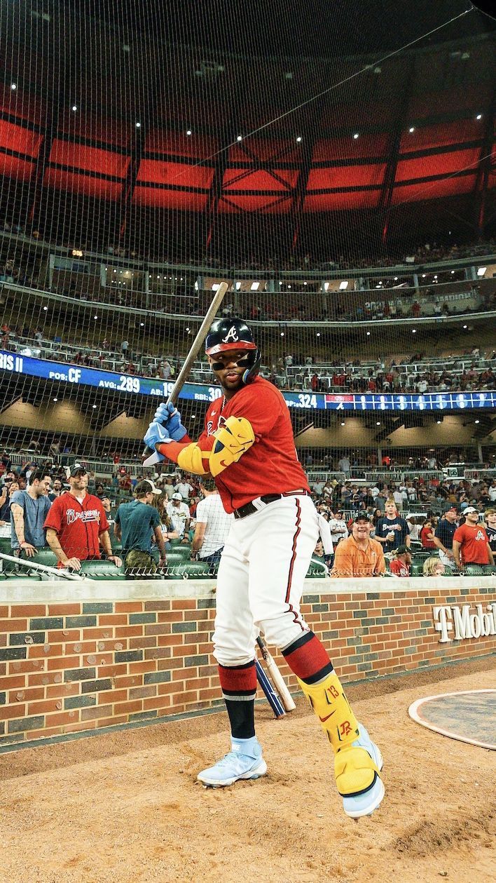 708x1259 RF Ronald Acuña Jr
