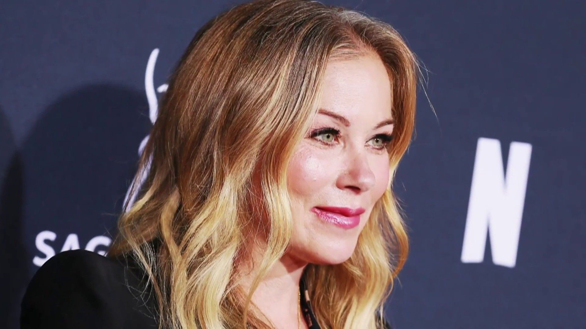 1920x1080 Christina Applegate reveals she has