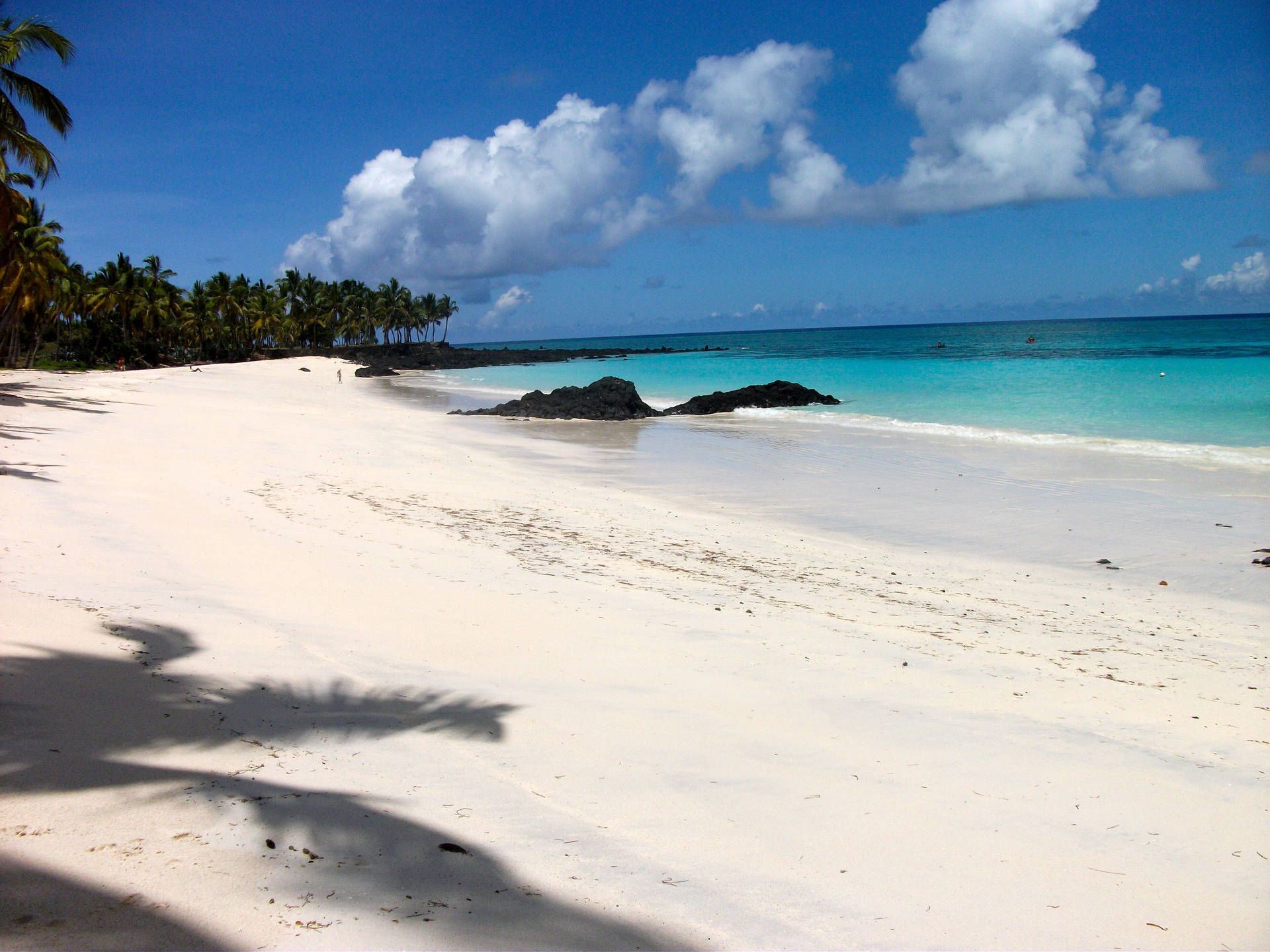1920x1440 Comoros Picture