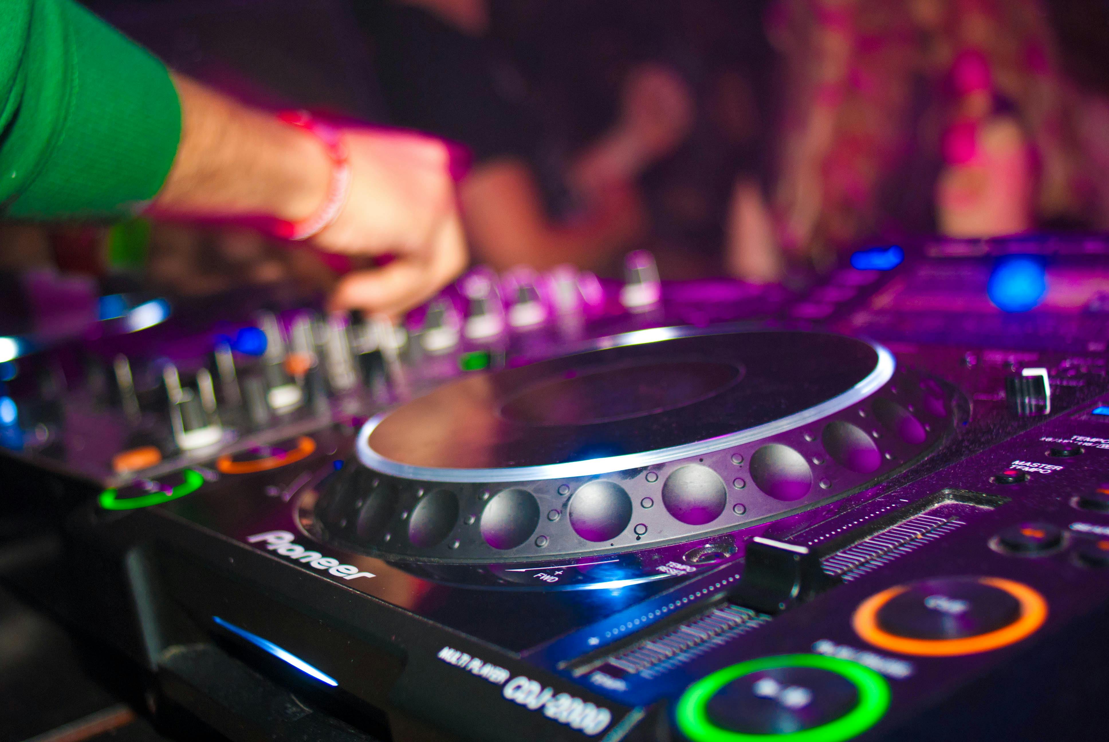 3872x2592 Dj Party & HD Image
