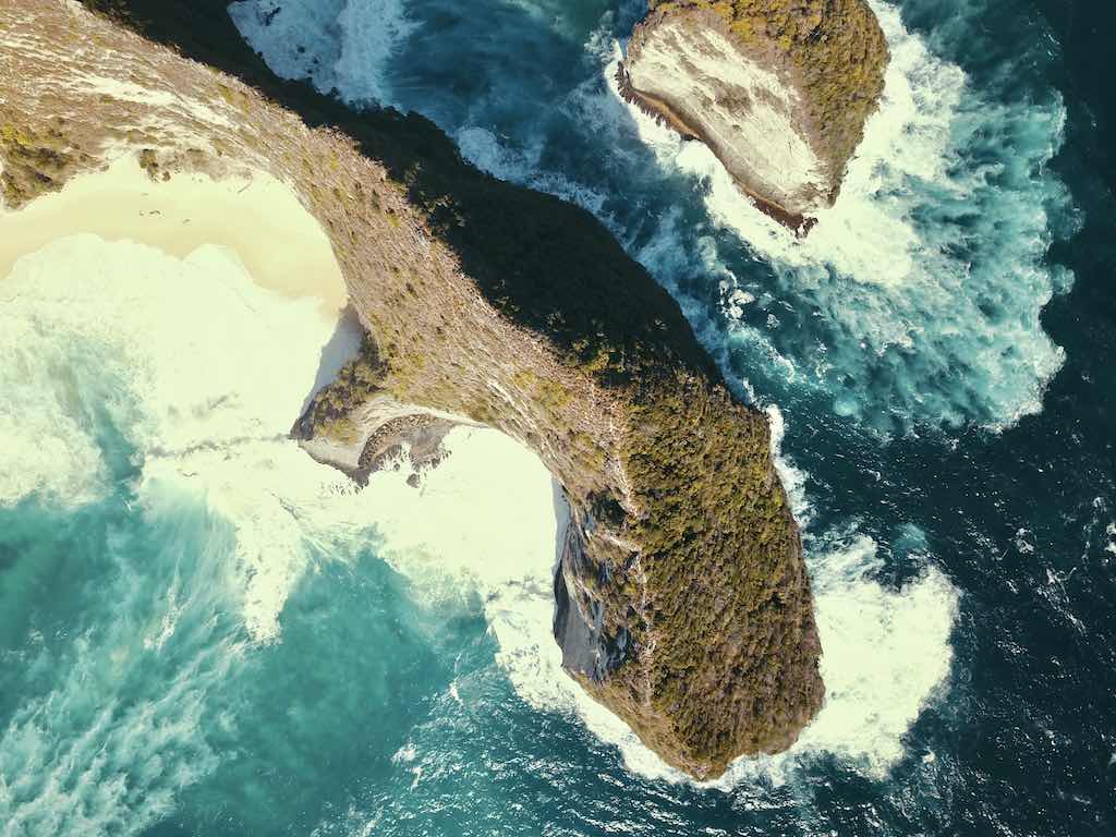1024x768 Kelingking Beach: Your Ultimate Guide