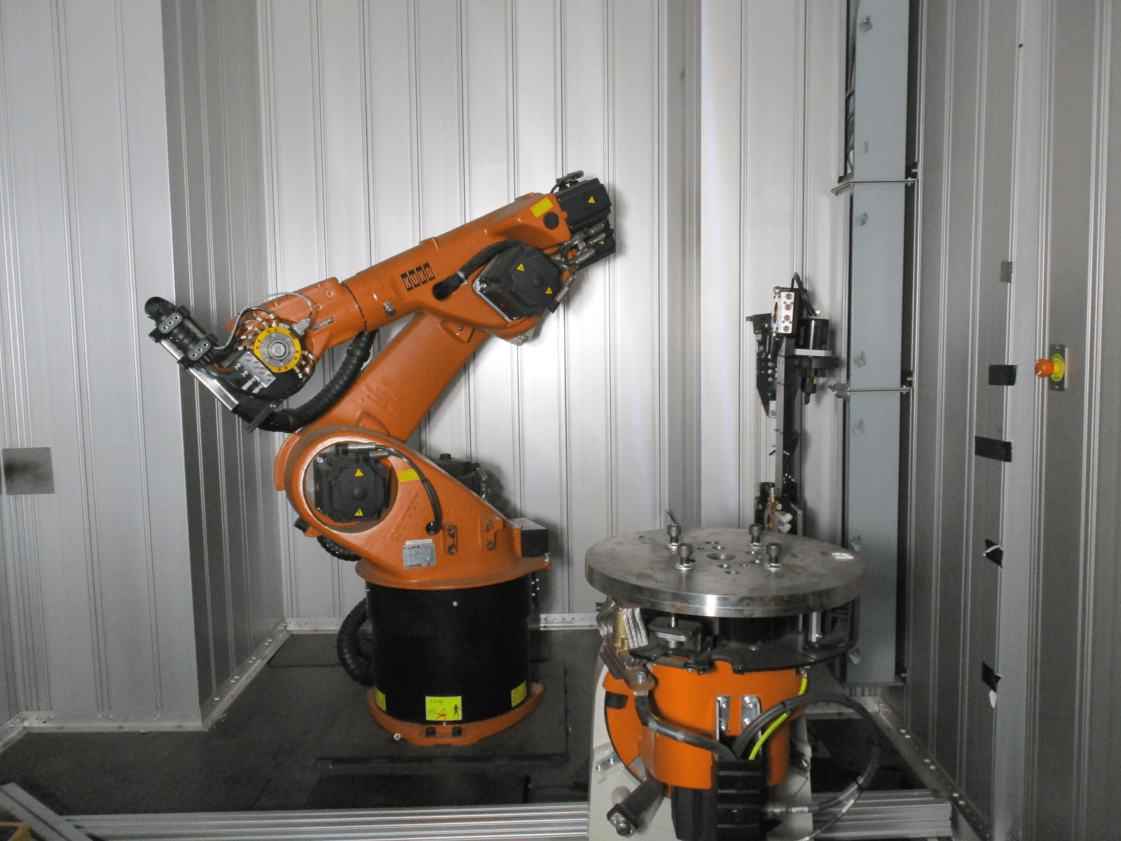 1600x1200 New Kuka Robot KR30HA Cabinet KRC4 NA