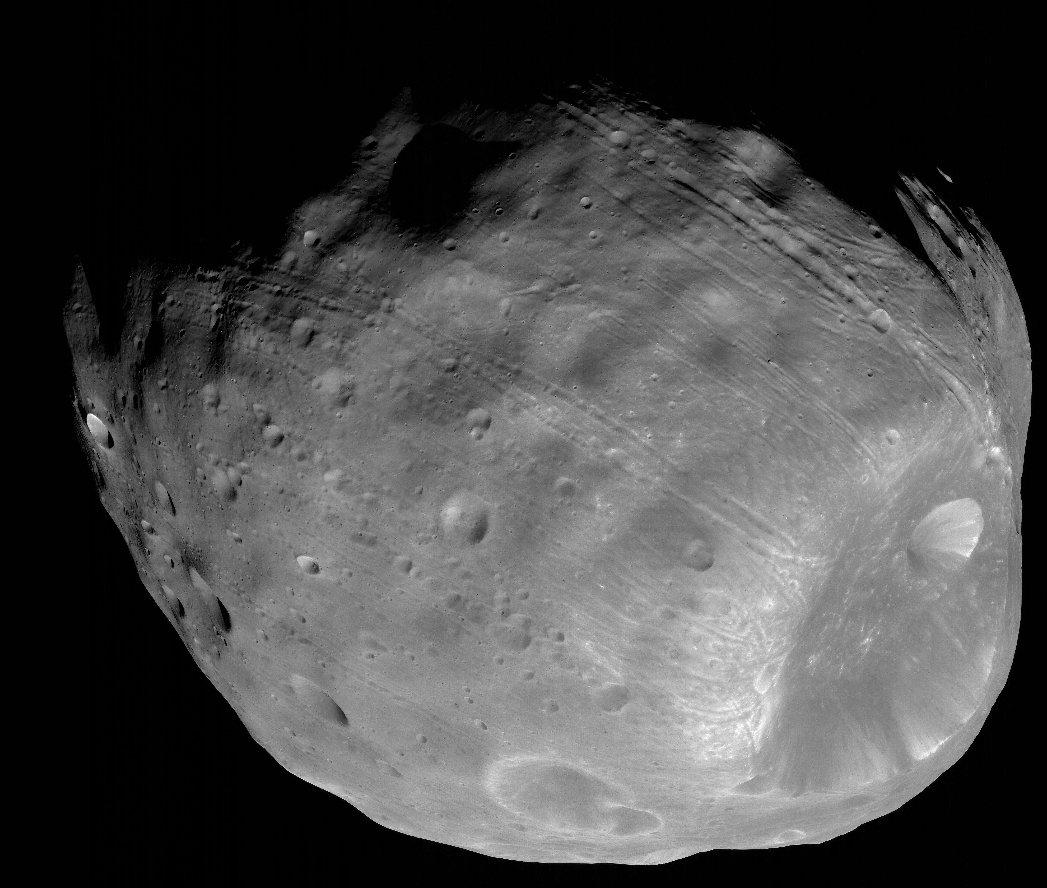 3963x3360 HiRISE. Phobos Imaged