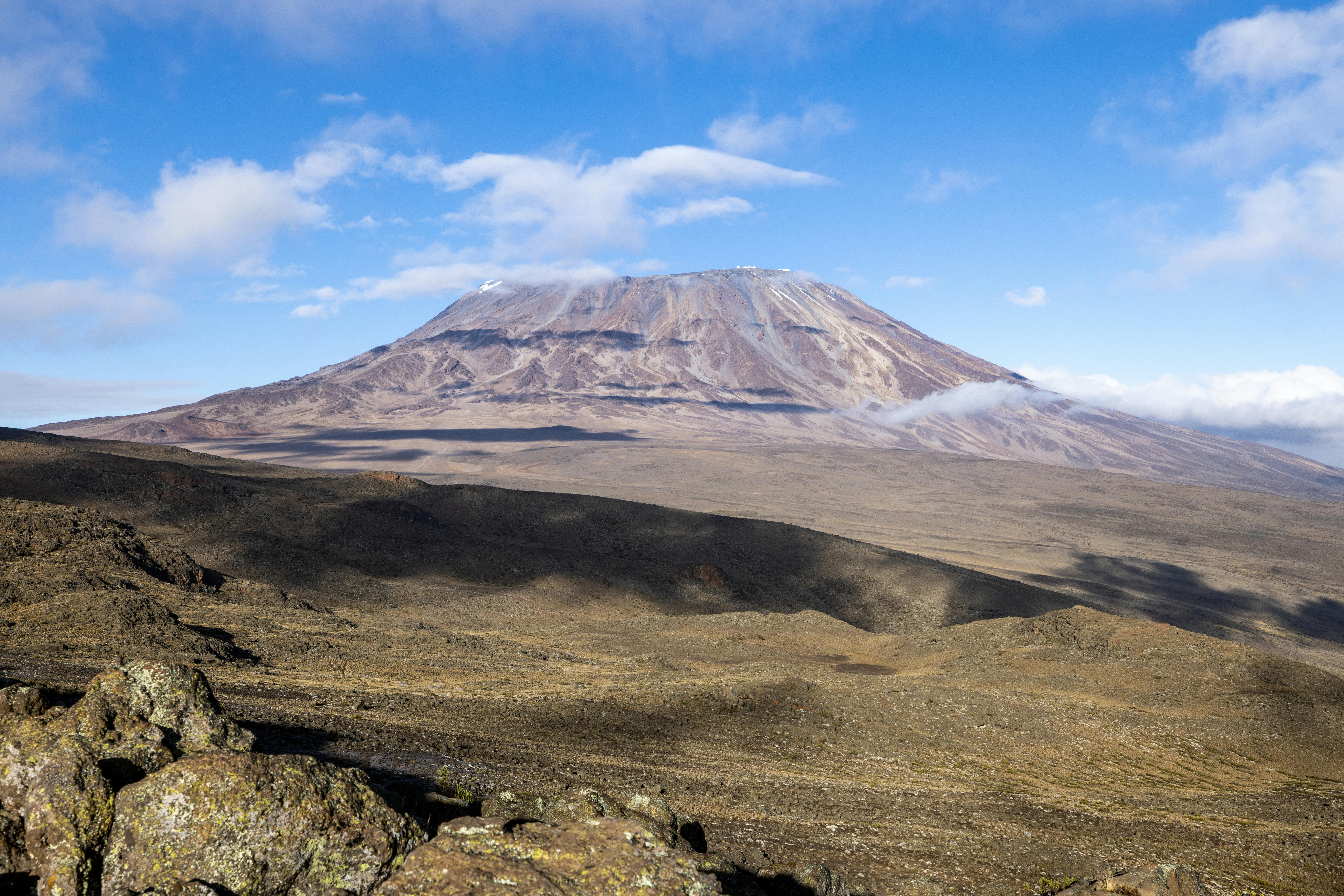 8192x5464 Mount Kilimanjaro Photo, Download