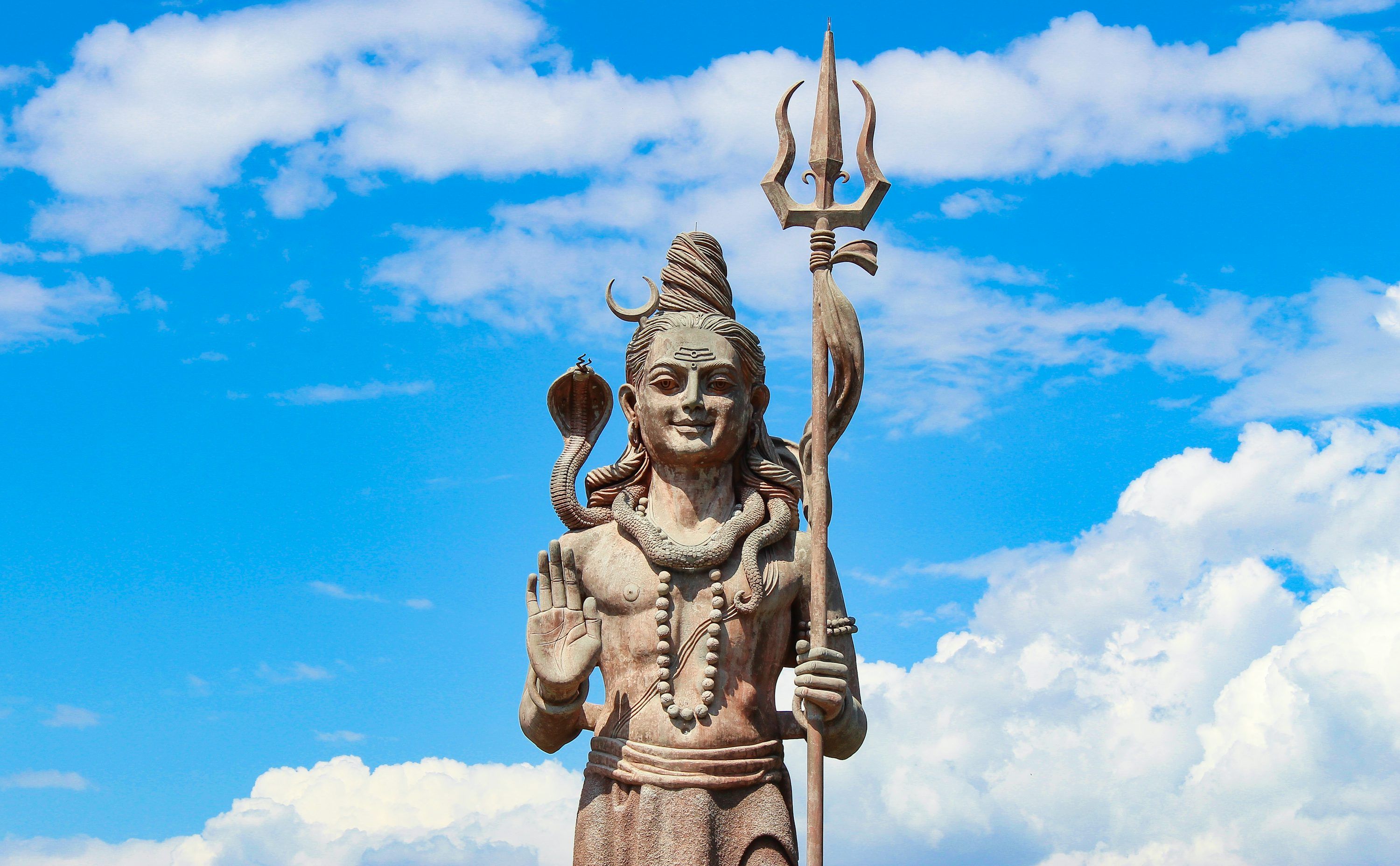 3000x1856 Lord Shiva Statue Picture. Download