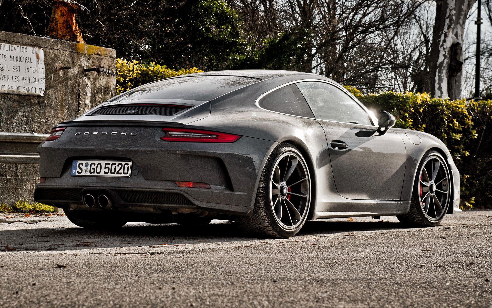 1920x1200 Porsche 911 GT3 Touring Package and HD