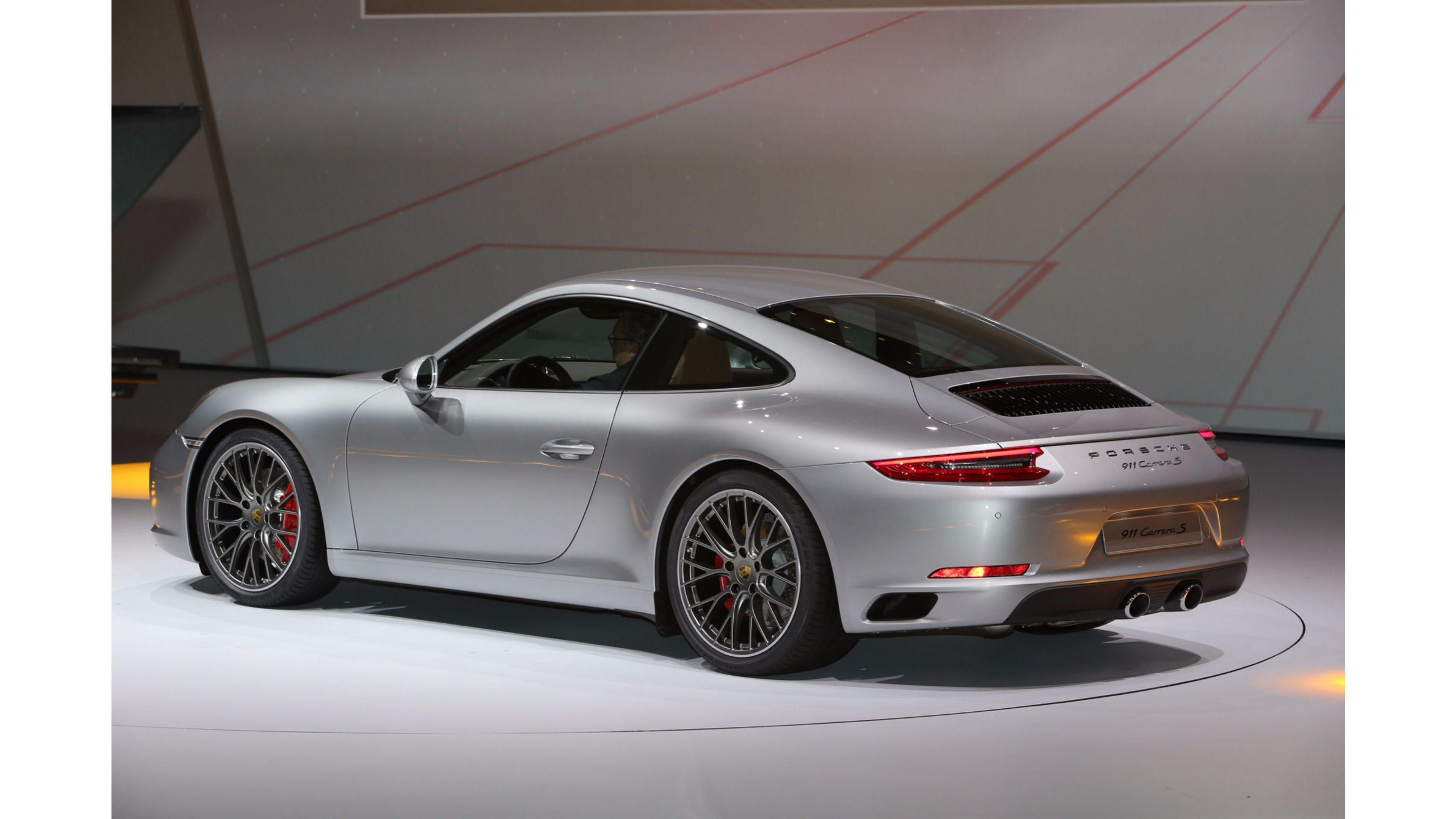 3840x2160 Vintage Porsche Carrera 4K wallpaper