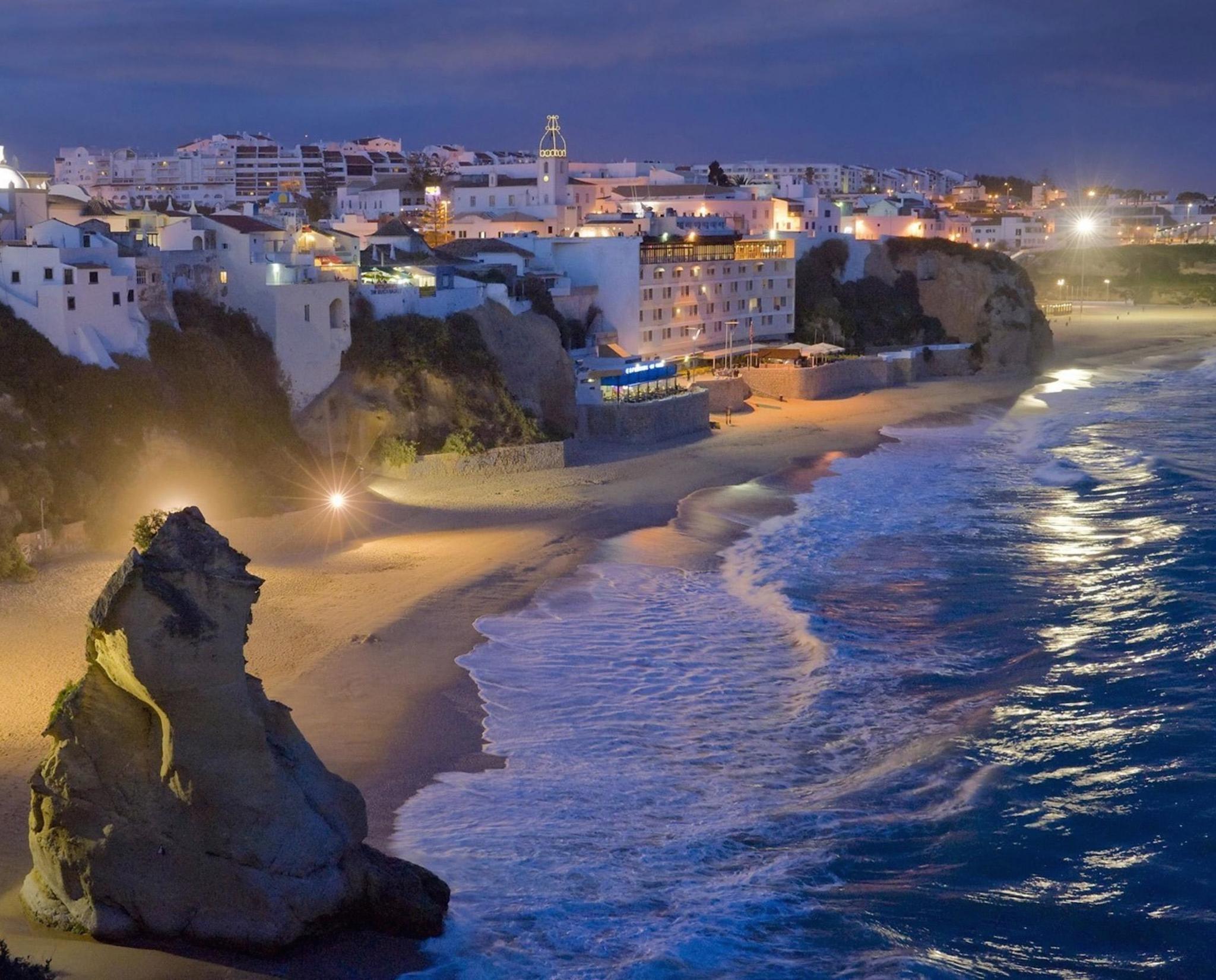 2048x1651 Portugal Wallpaper