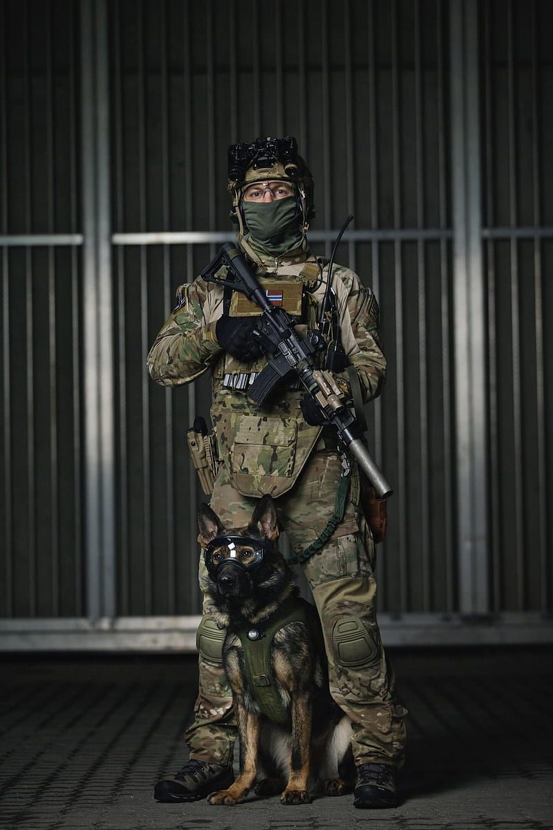 800x1200 Soldier and dog, army, gun, police, HD