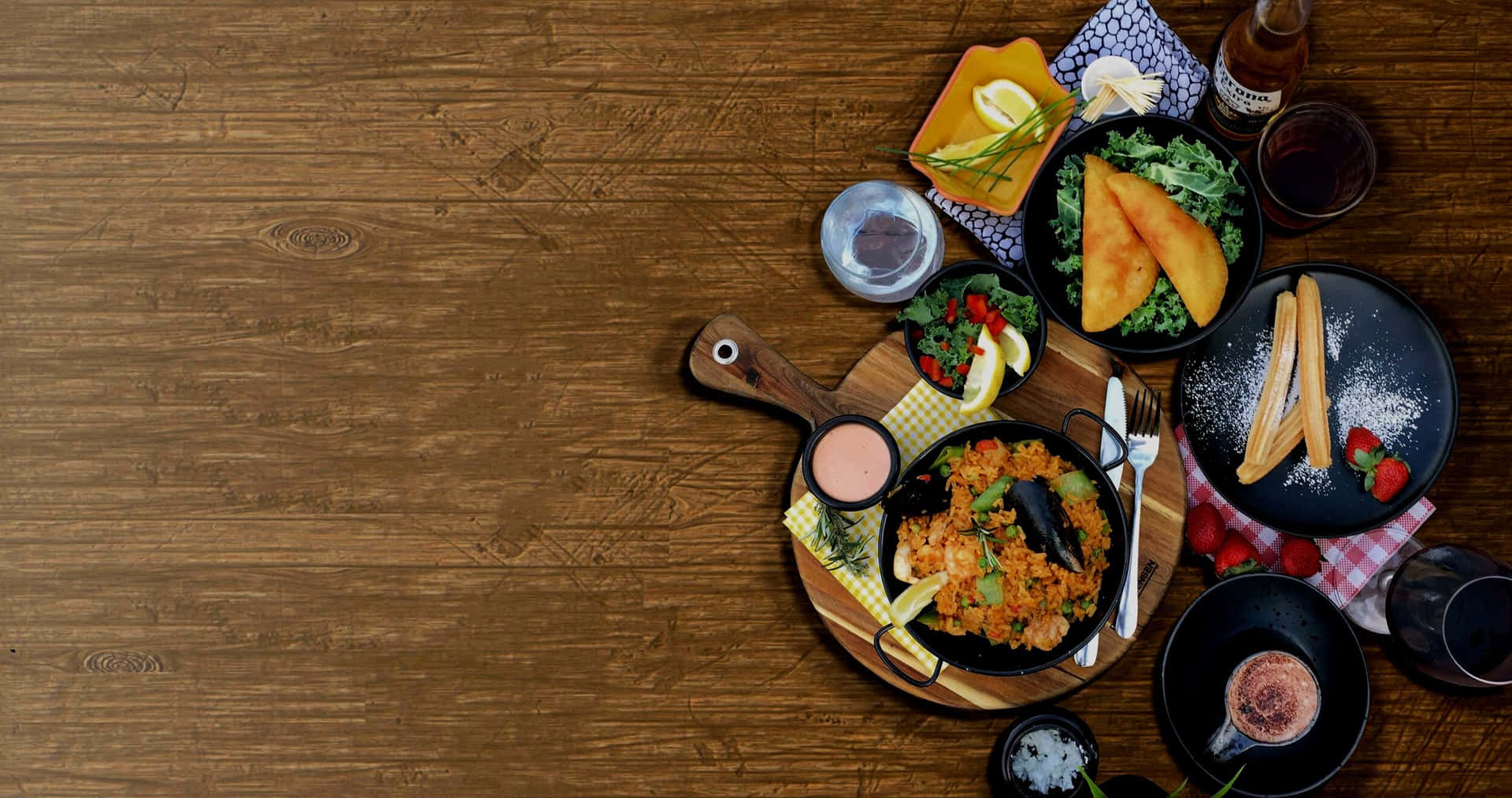 1920x1013 Food Table Wallpaper