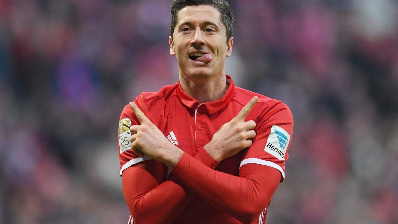 1600x900 Download 1600x900 Robert Lewandowski, Football Wallpaper