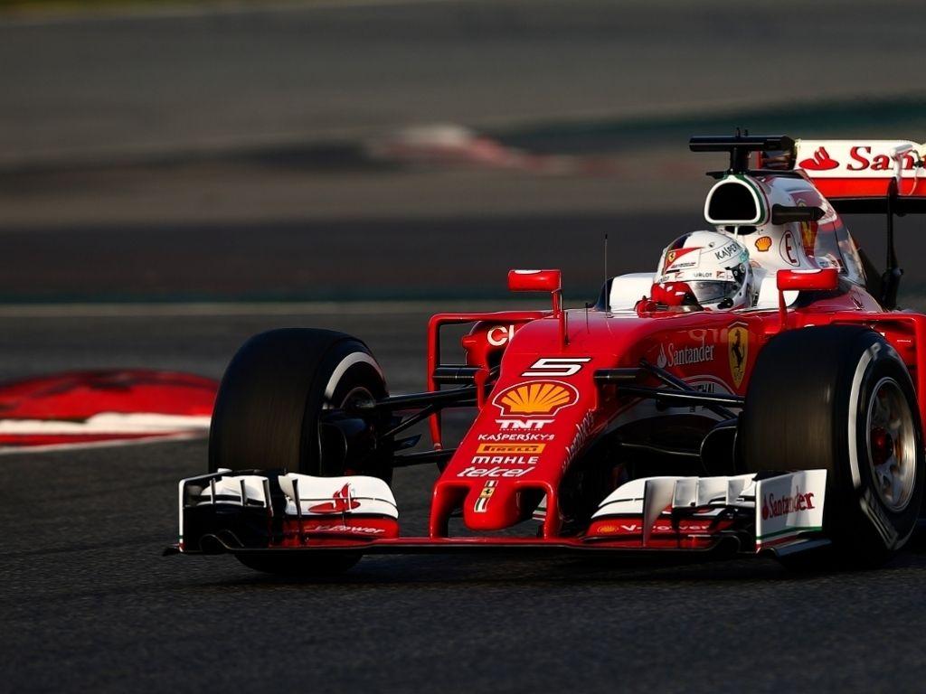 1024x768 Sebastian Vettel Wallpaper