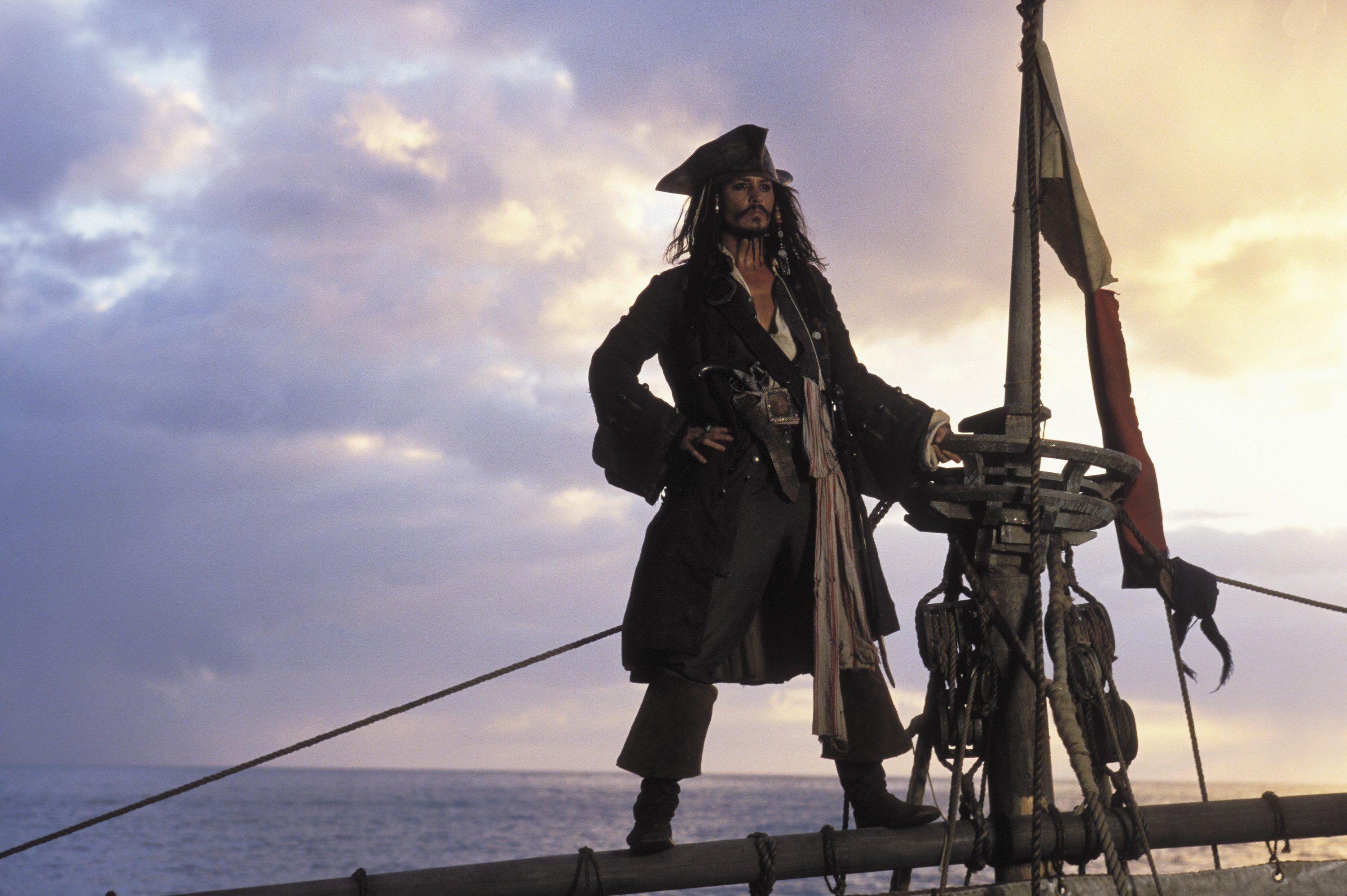 3000x1996 Pirates Of The Caribbean Black Pearl Wallpaper Full HD #mUr