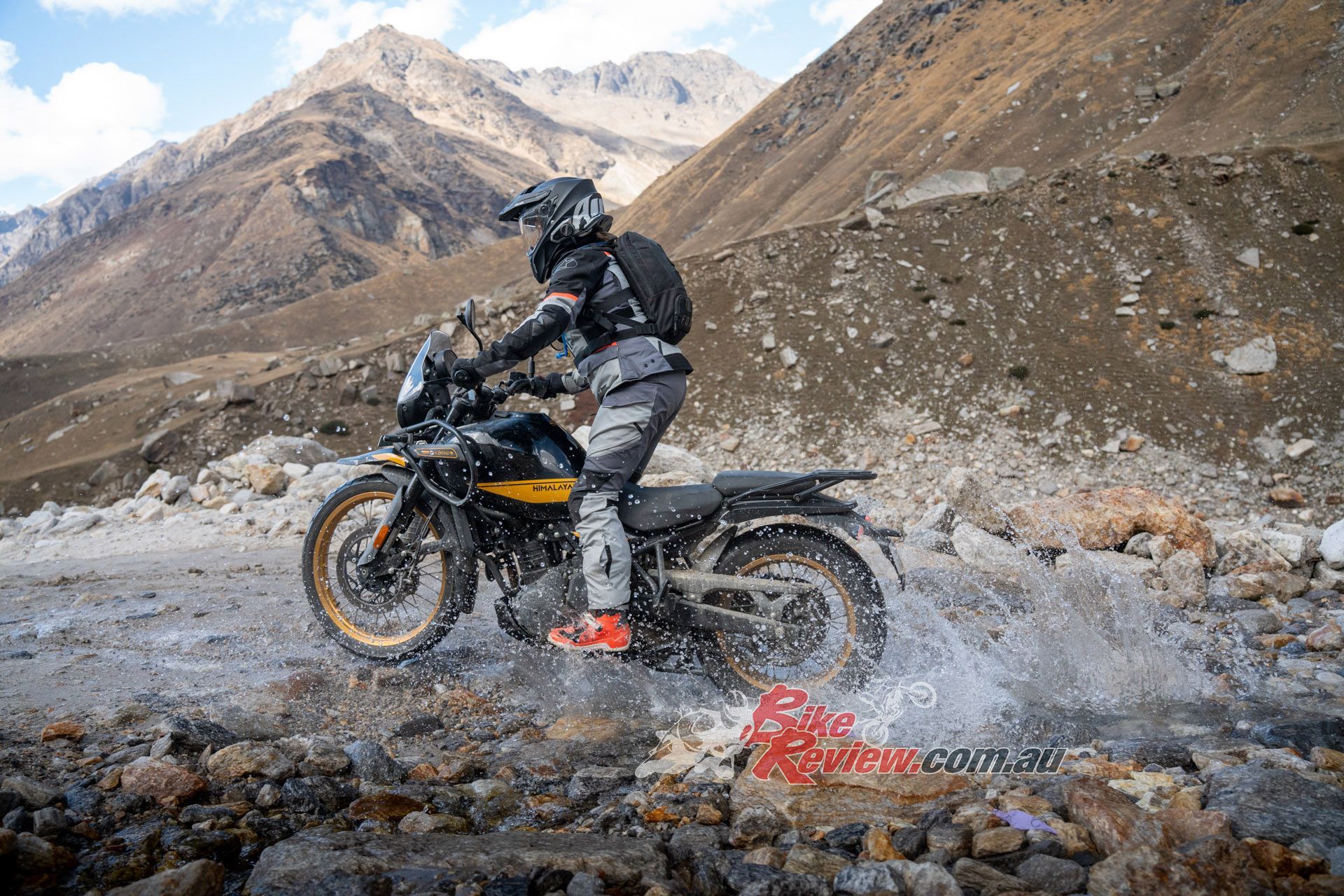 1920x1280 Extended. Royal Enfield Himalayan 450