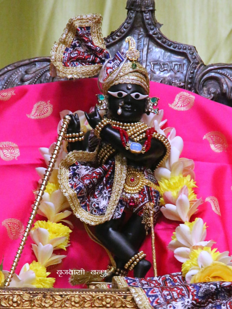 961x1280 Sri Radharaman Temple on X: Today's